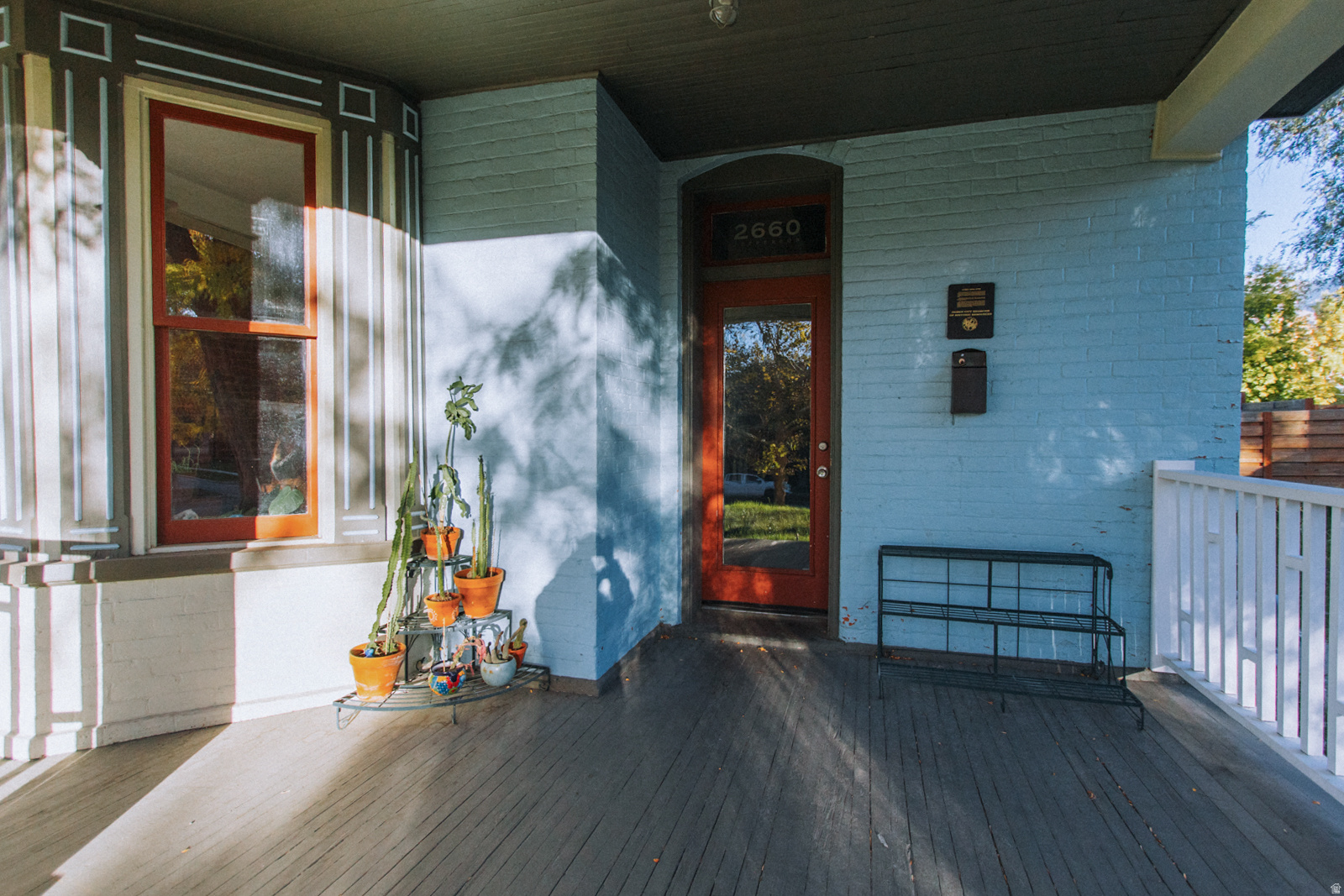 2660 S JEFFERSON AVE