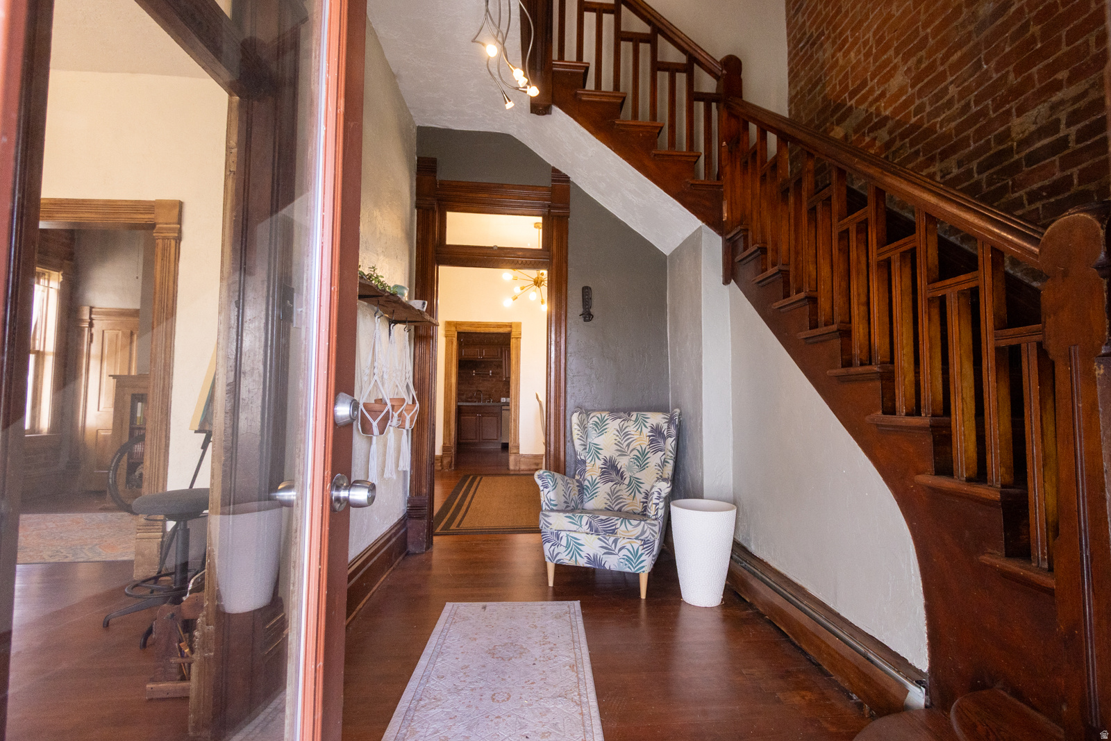 2660 S JEFFERSON AVE