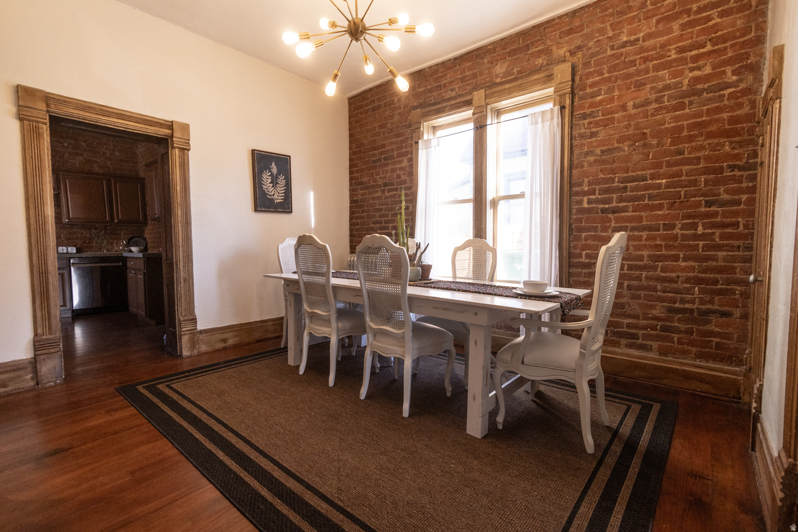 2660 S JEFFERSON AVE