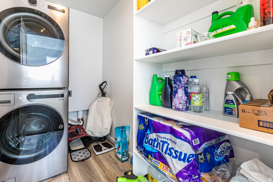 1822 N BLUE IRIS AVE #1055