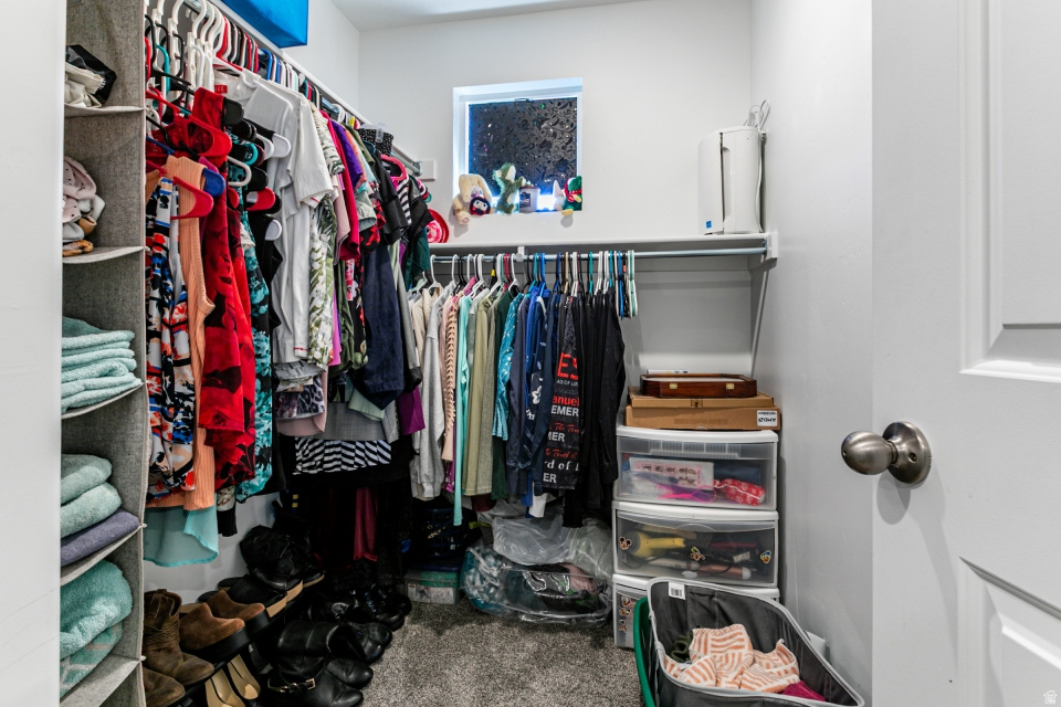 1822 N BLUE IRIS AVE #1055