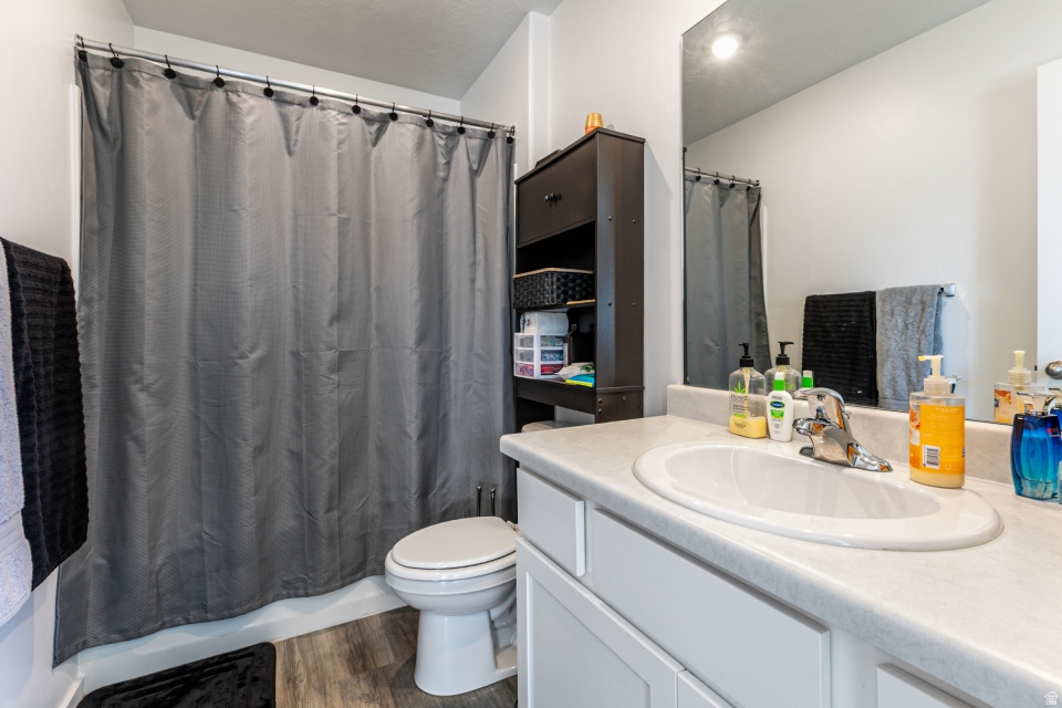 1822 N BLUE IRIS AVE #1055