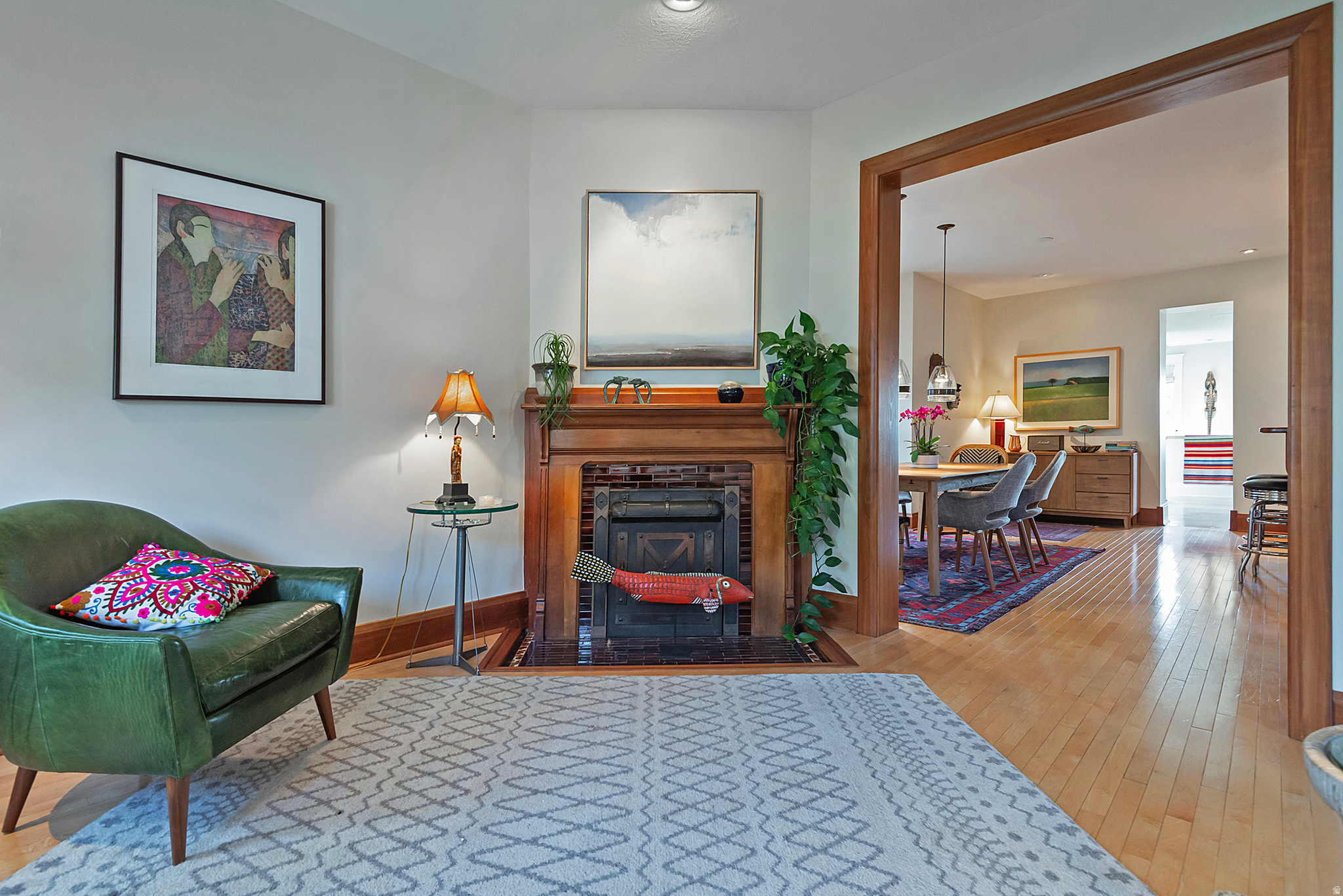 716 E 4TH AVE
