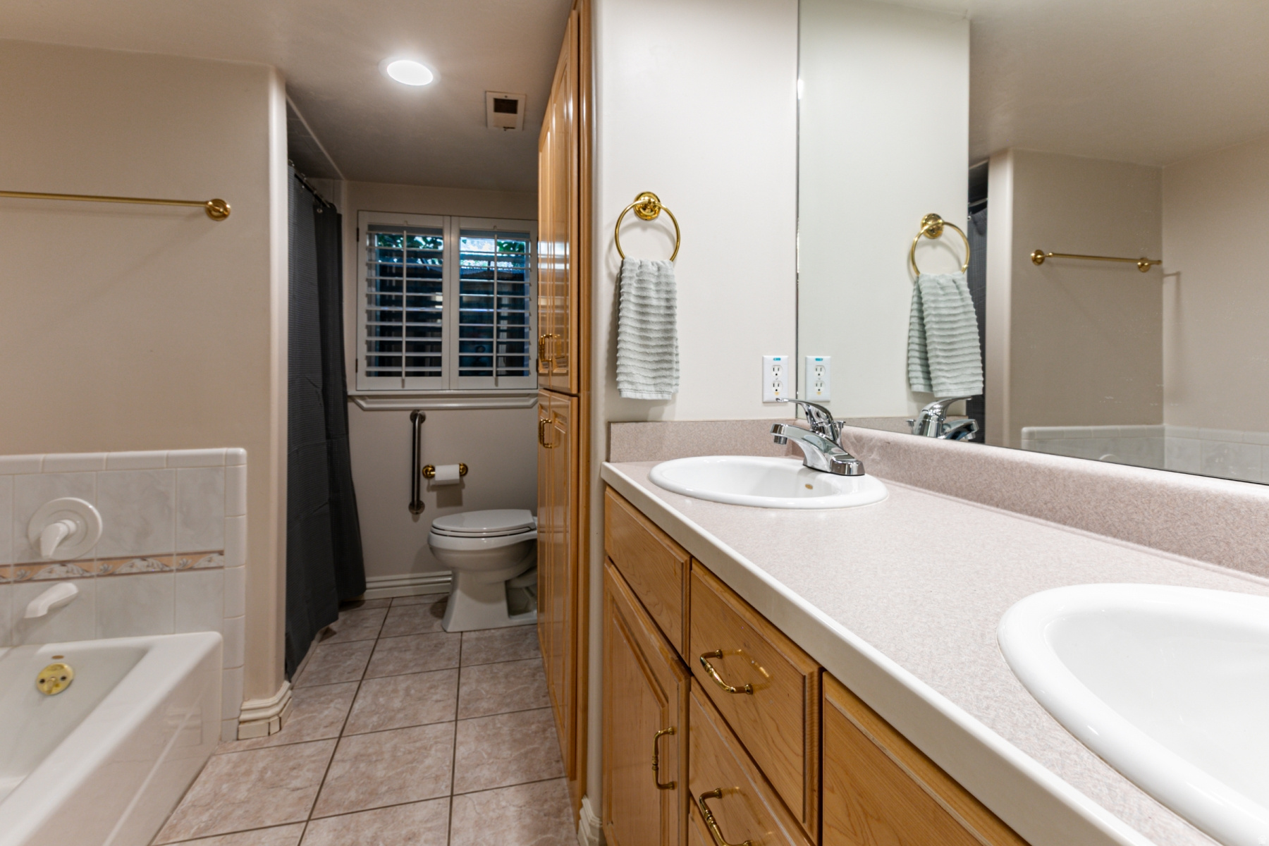 8967 S COBBLE CANYON LN