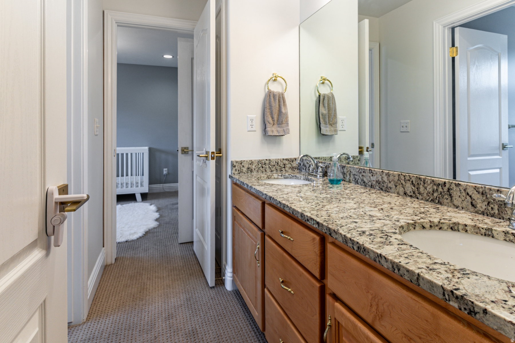 8967 S COBBLE CANYON LN