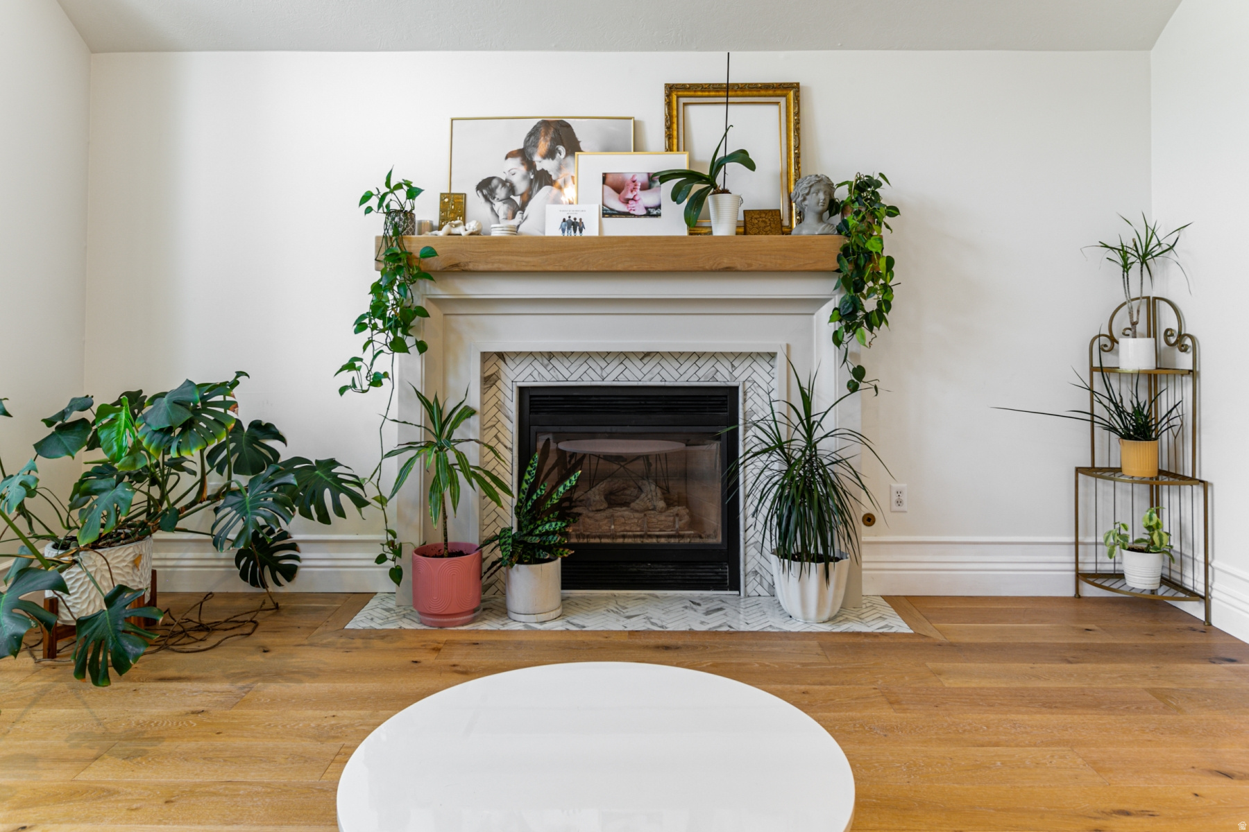 8967 S COBBLE CANYON LN