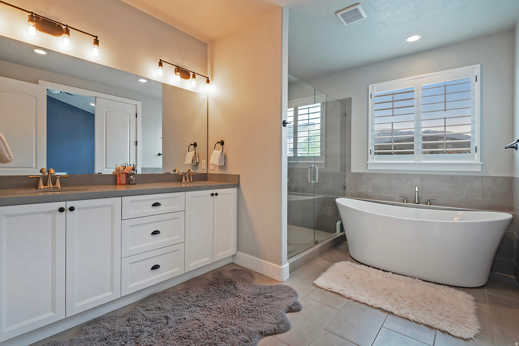 11613 S FOX VISTA DR