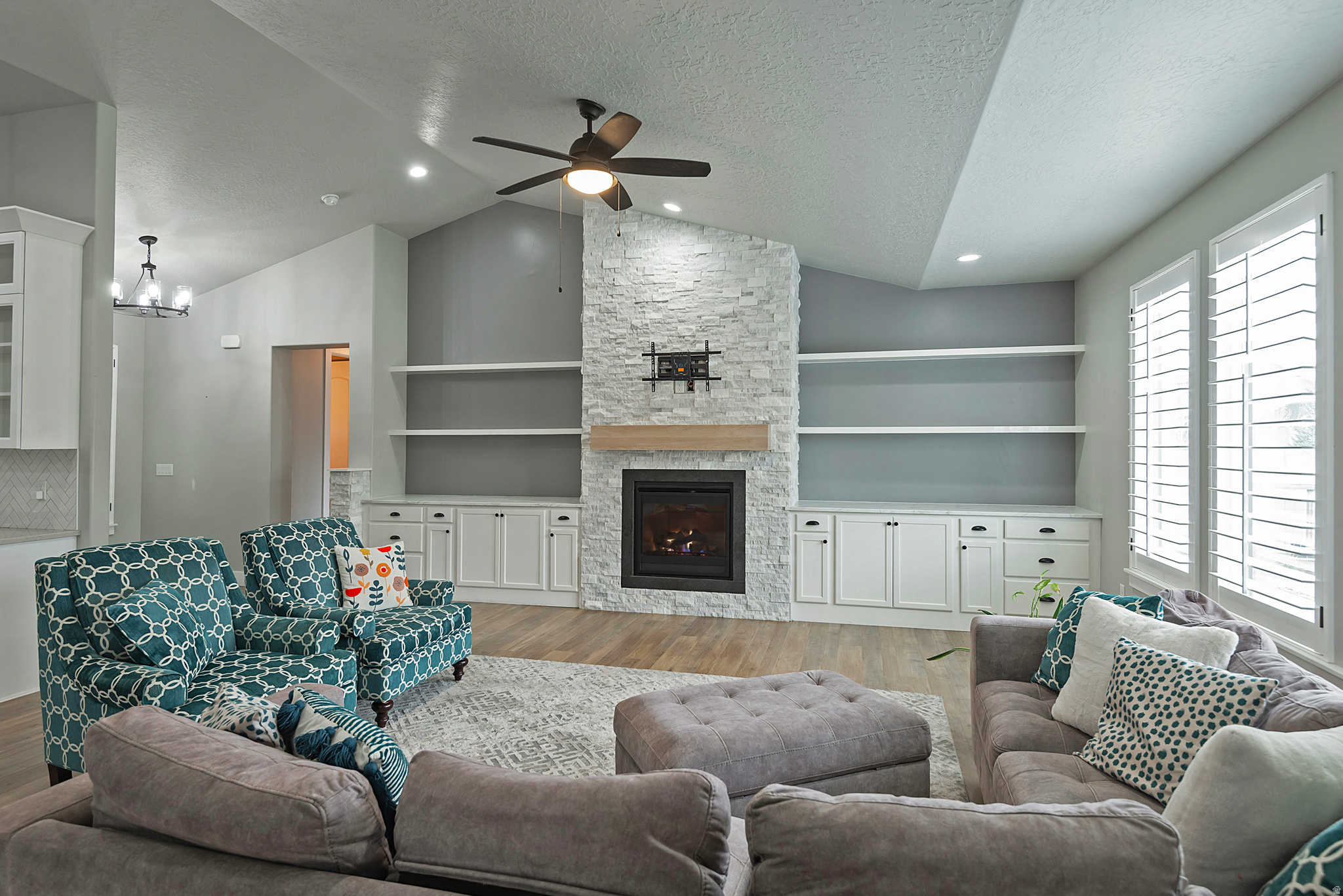 11613 S FOX VISTA DR