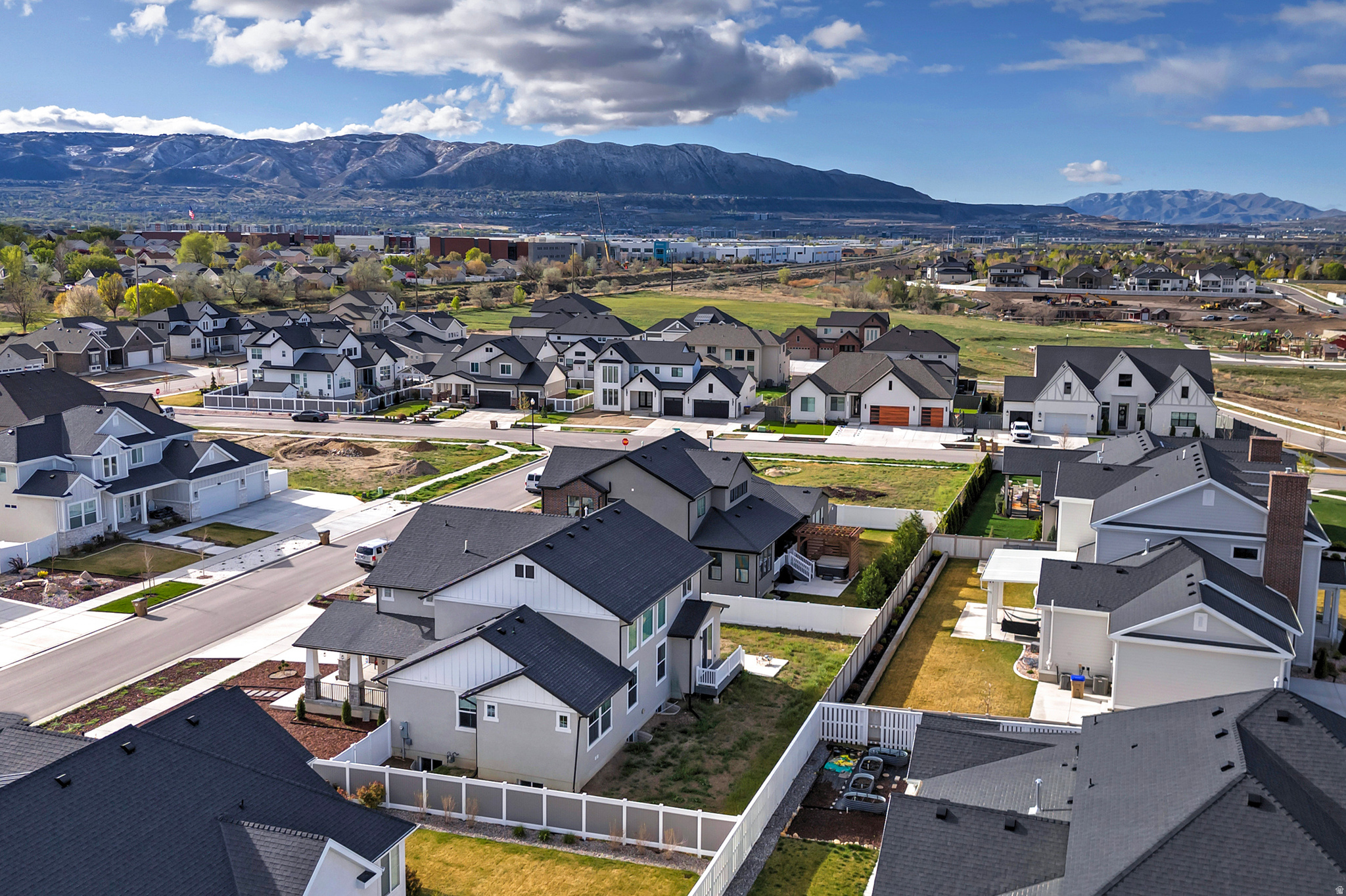 11694 S ENGELMANN DR