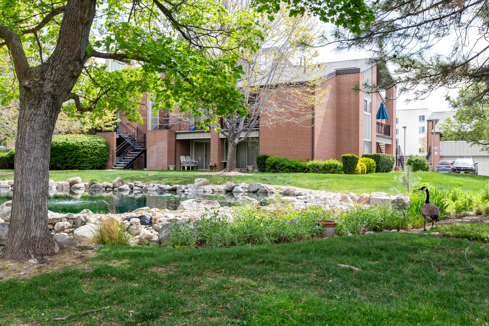 1145 E BRICKYARD RD #1205