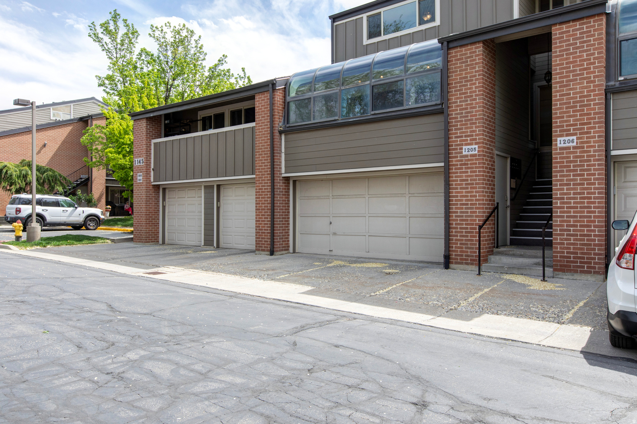 1145 E BRICKYARD RD #1205