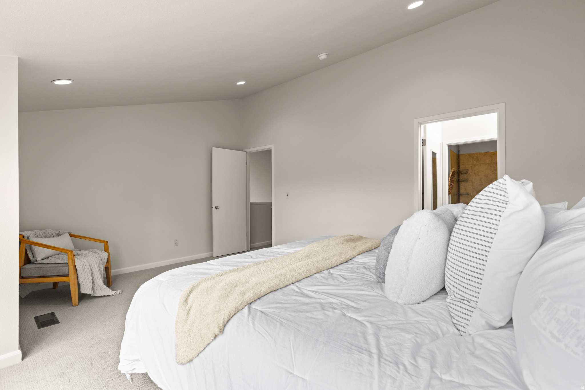 1145 E BRICKYARD RD #1205