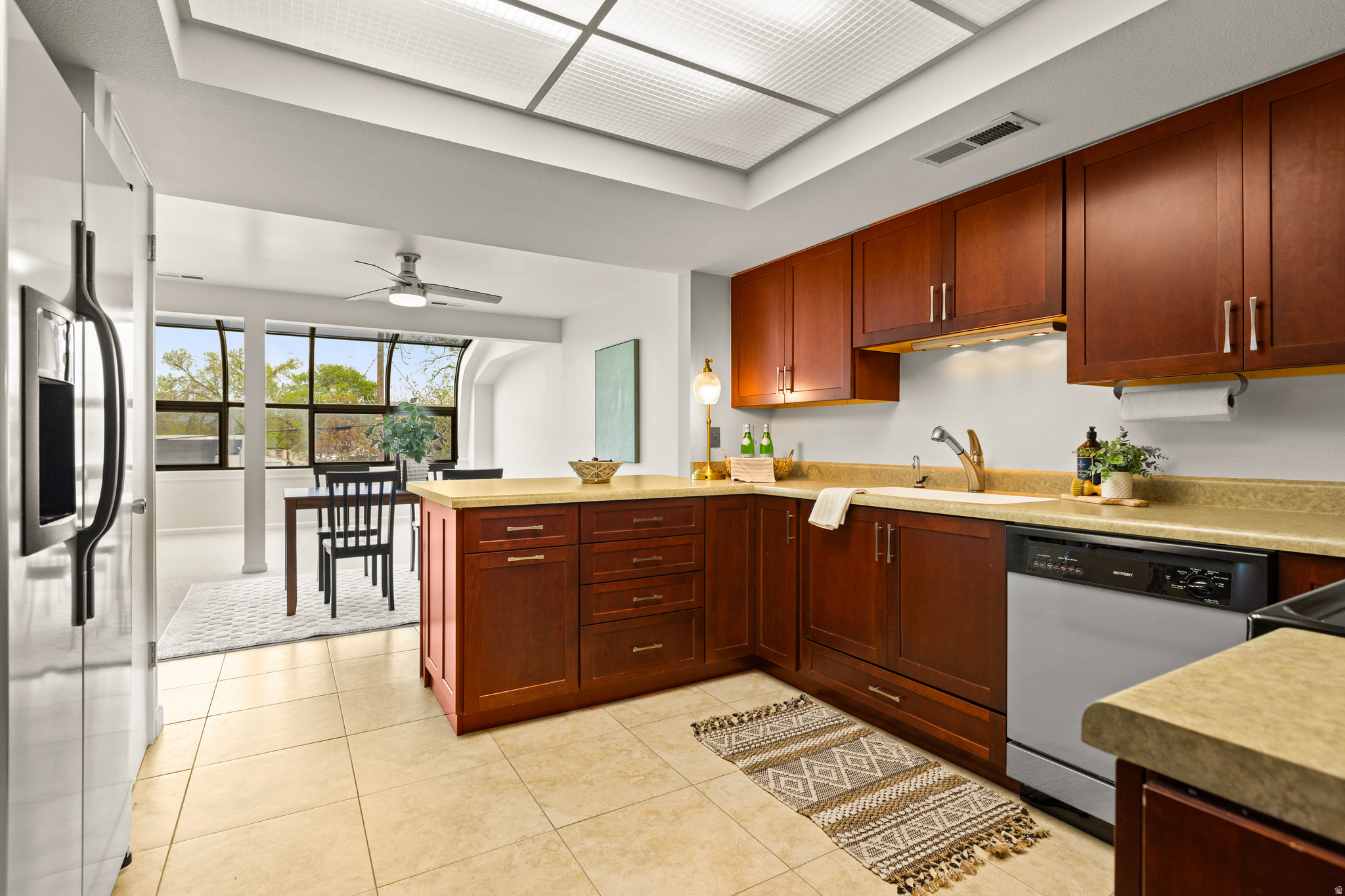 1145 E BRICKYARD RD #1205