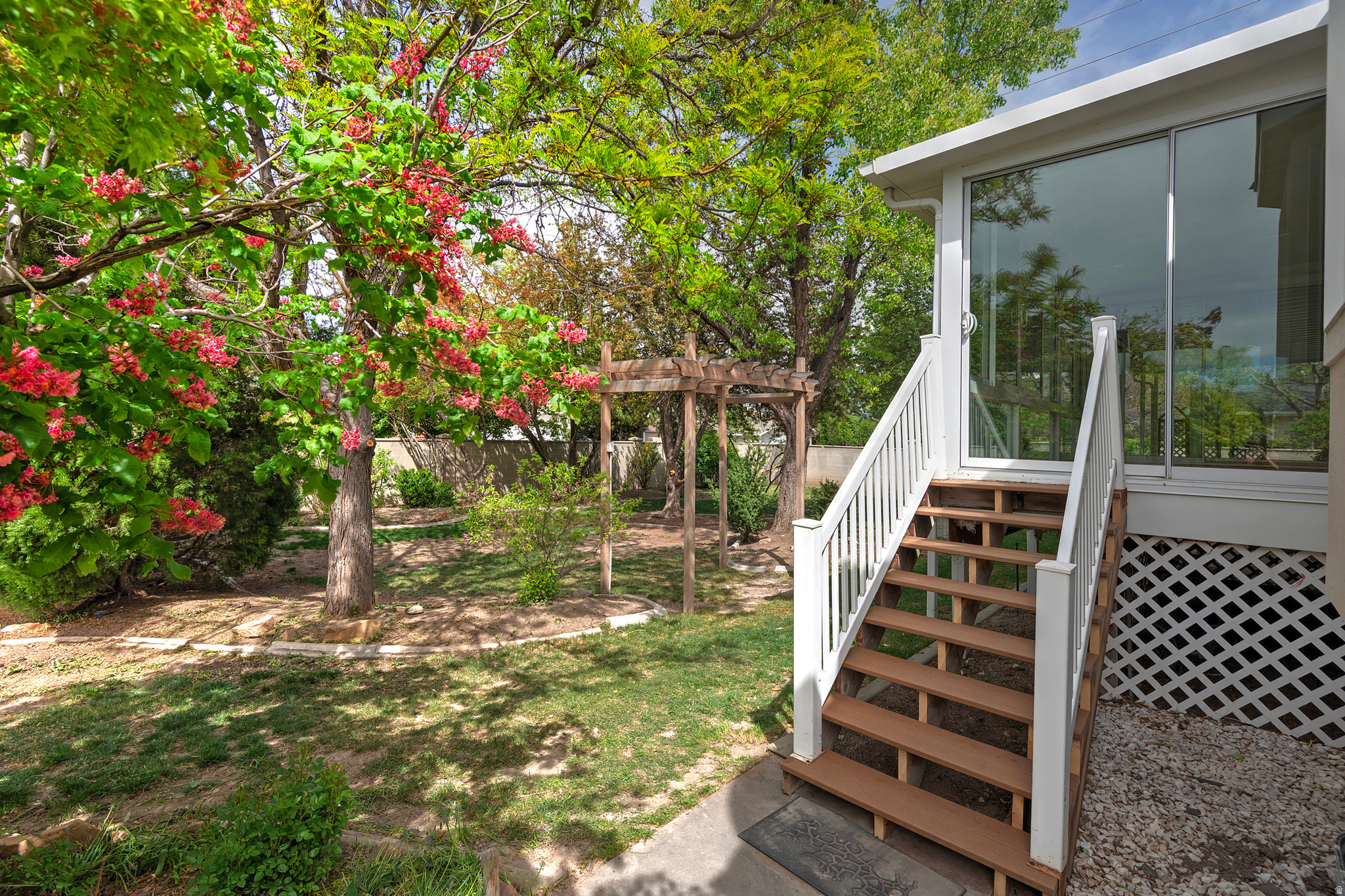 1506 W MISTY FEN WAY