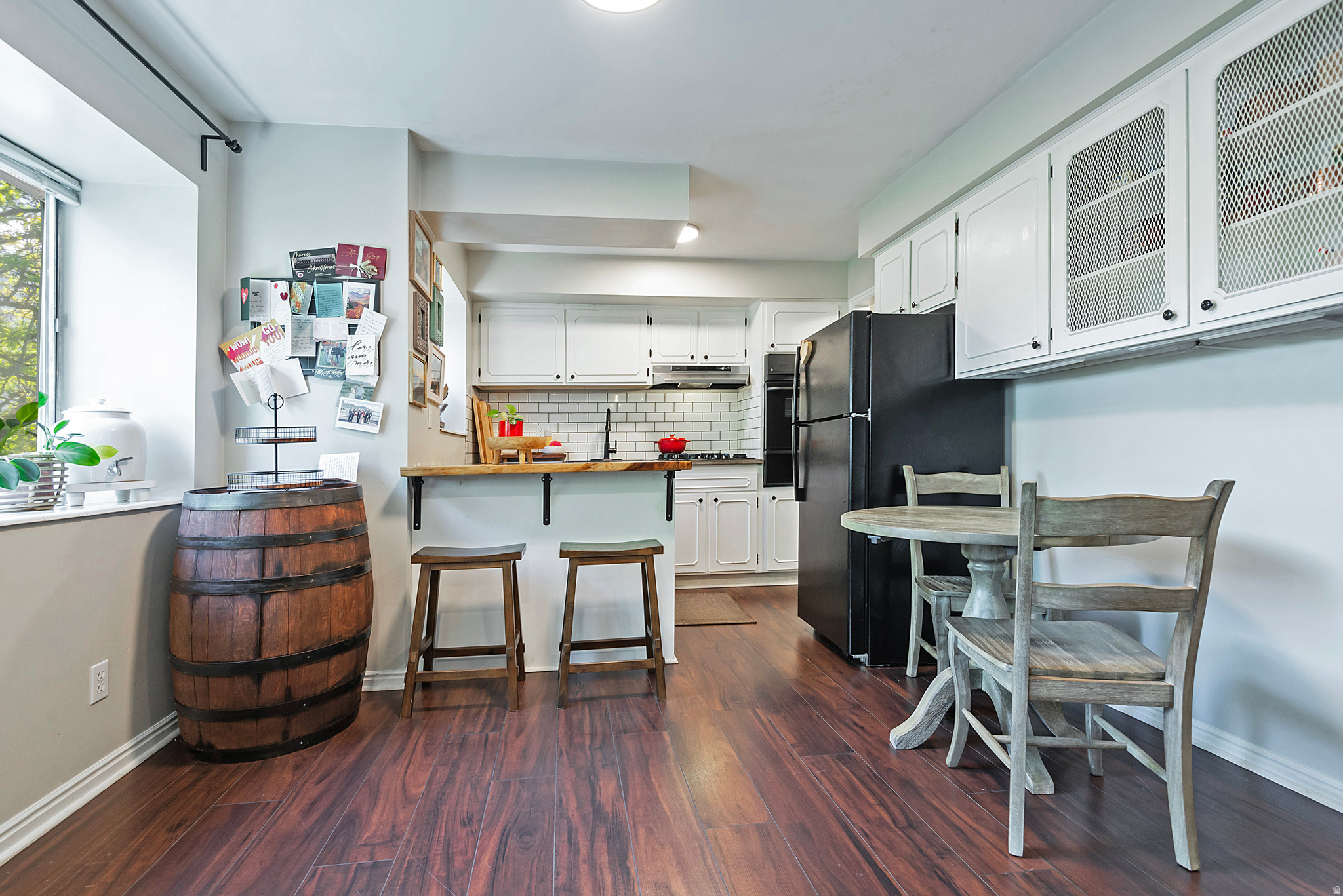 2220 E MURRAY HOLLADAY RD #330