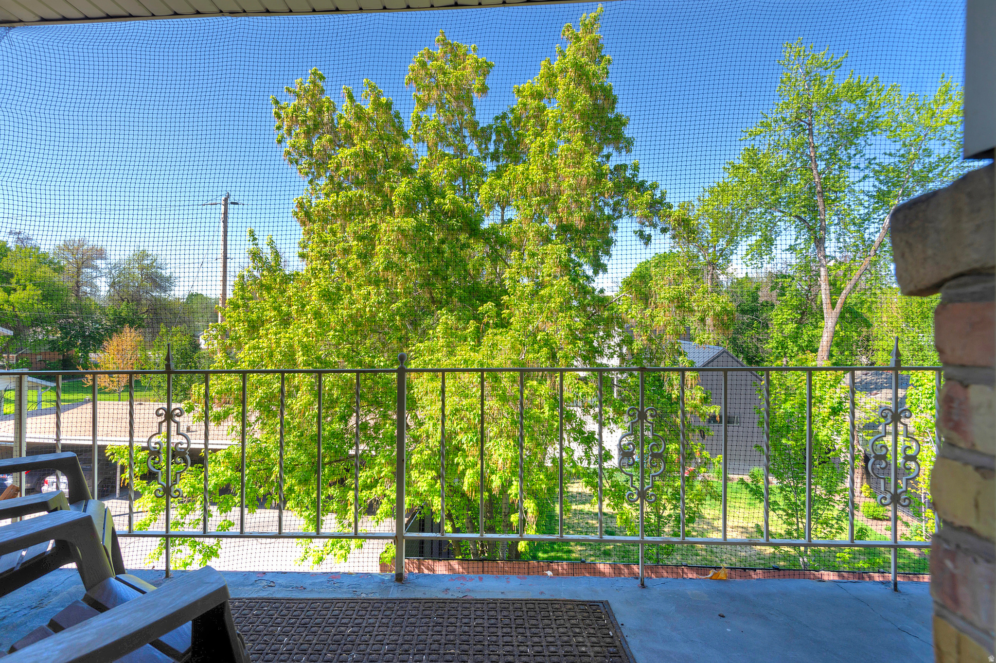2220 E MURRAY HOLLADAY RD #330