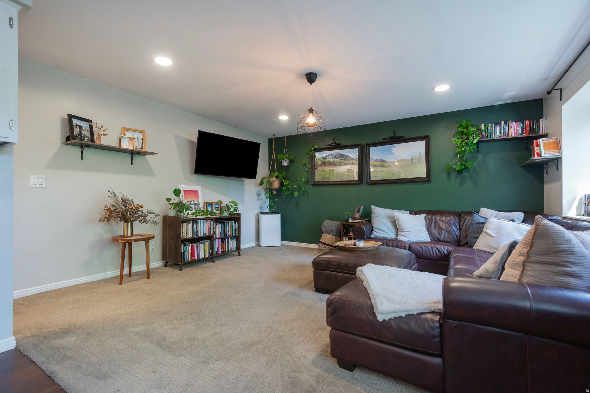 2220 E MURRAY HOLLADAY RD #330