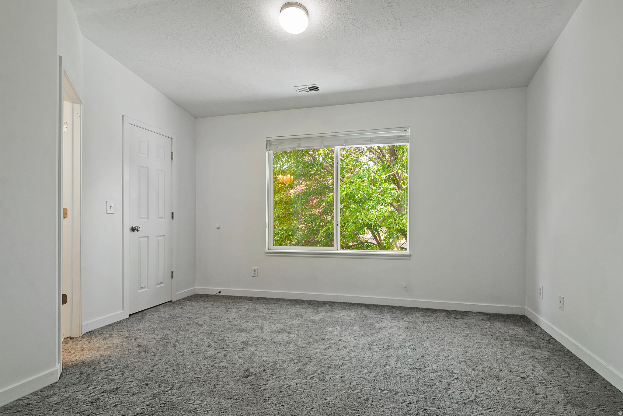 9485 S FAIRWAY VIEW DR