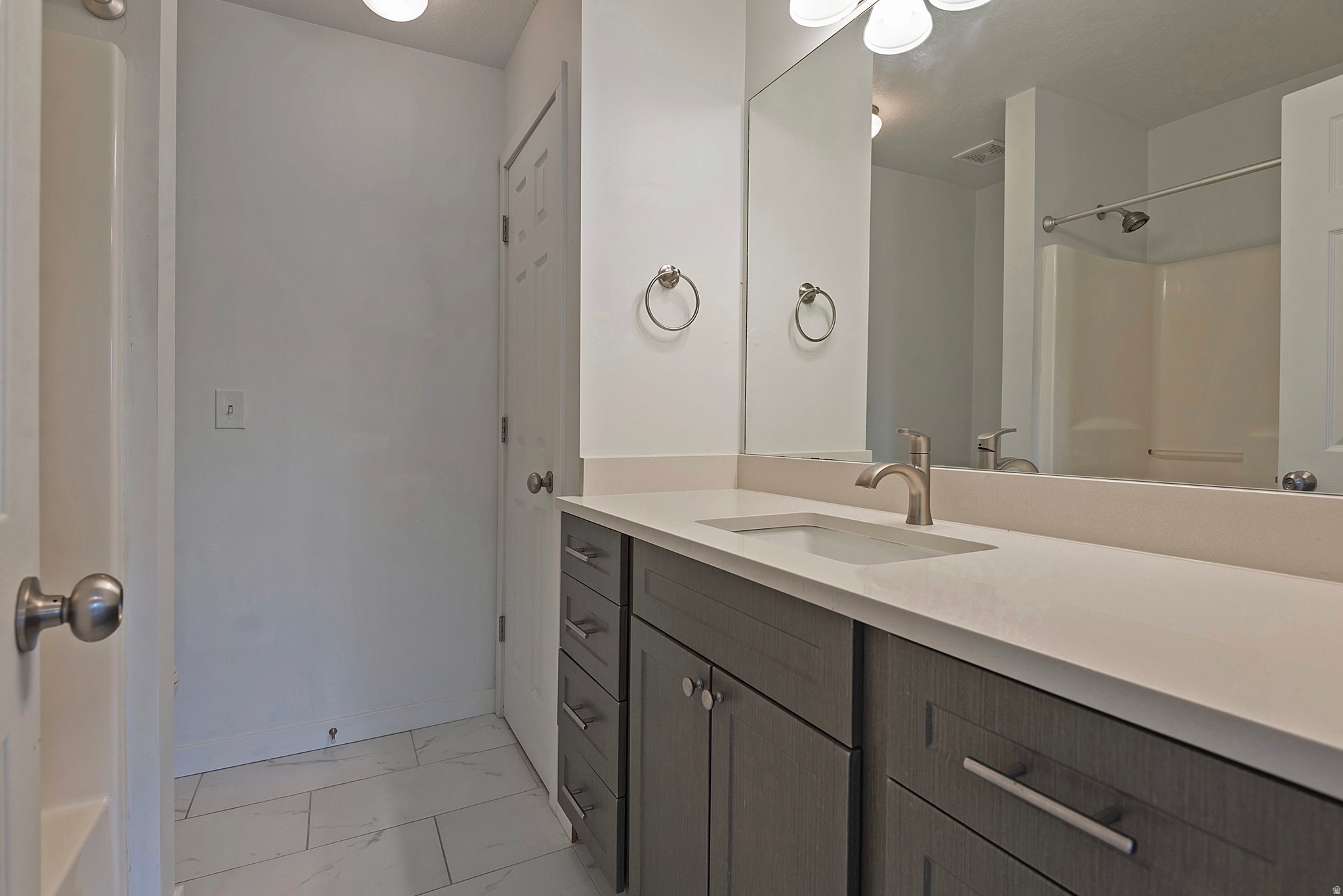 9485 S FAIRWAY VIEW DR