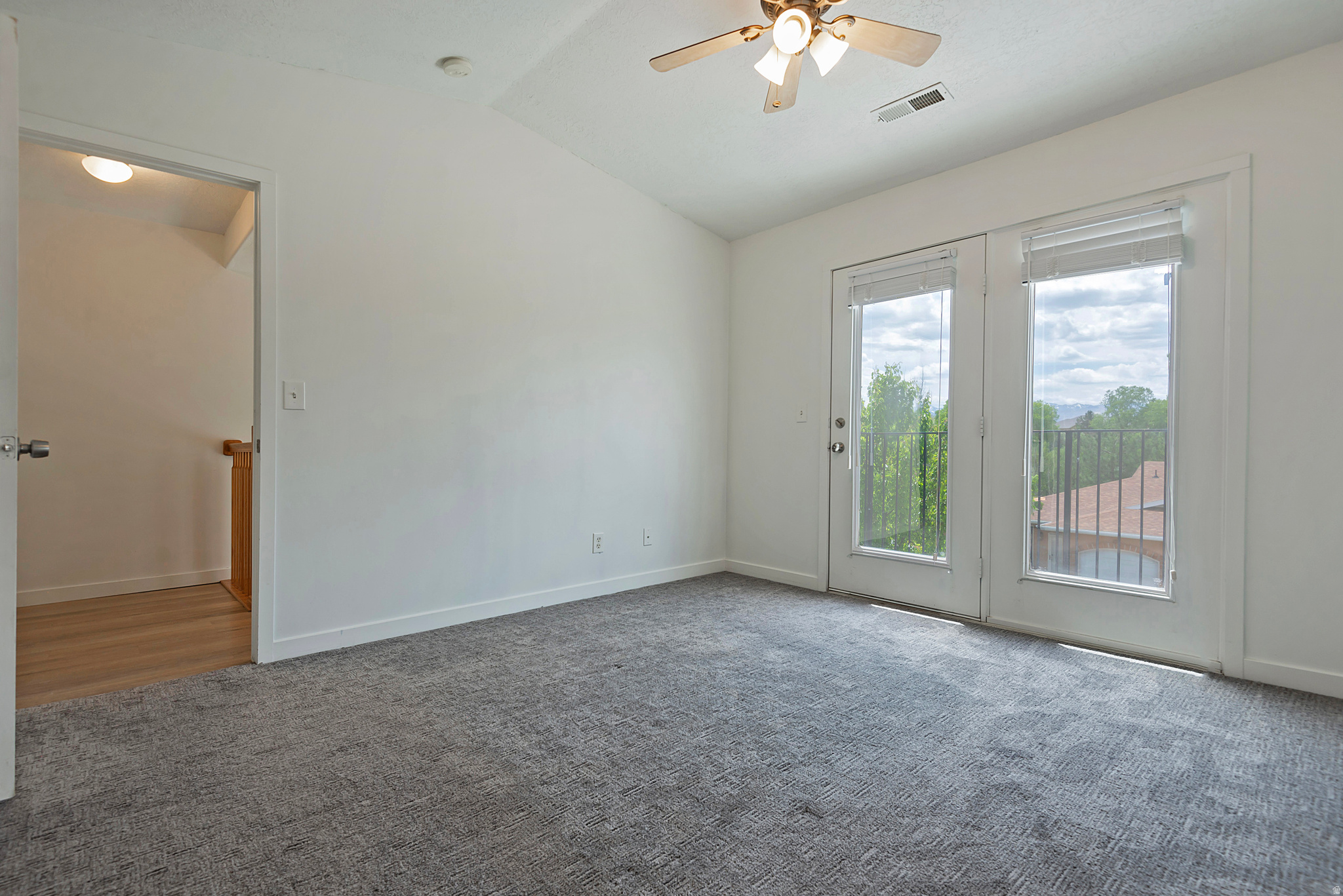 9485 S FAIRWAY VIEW DR