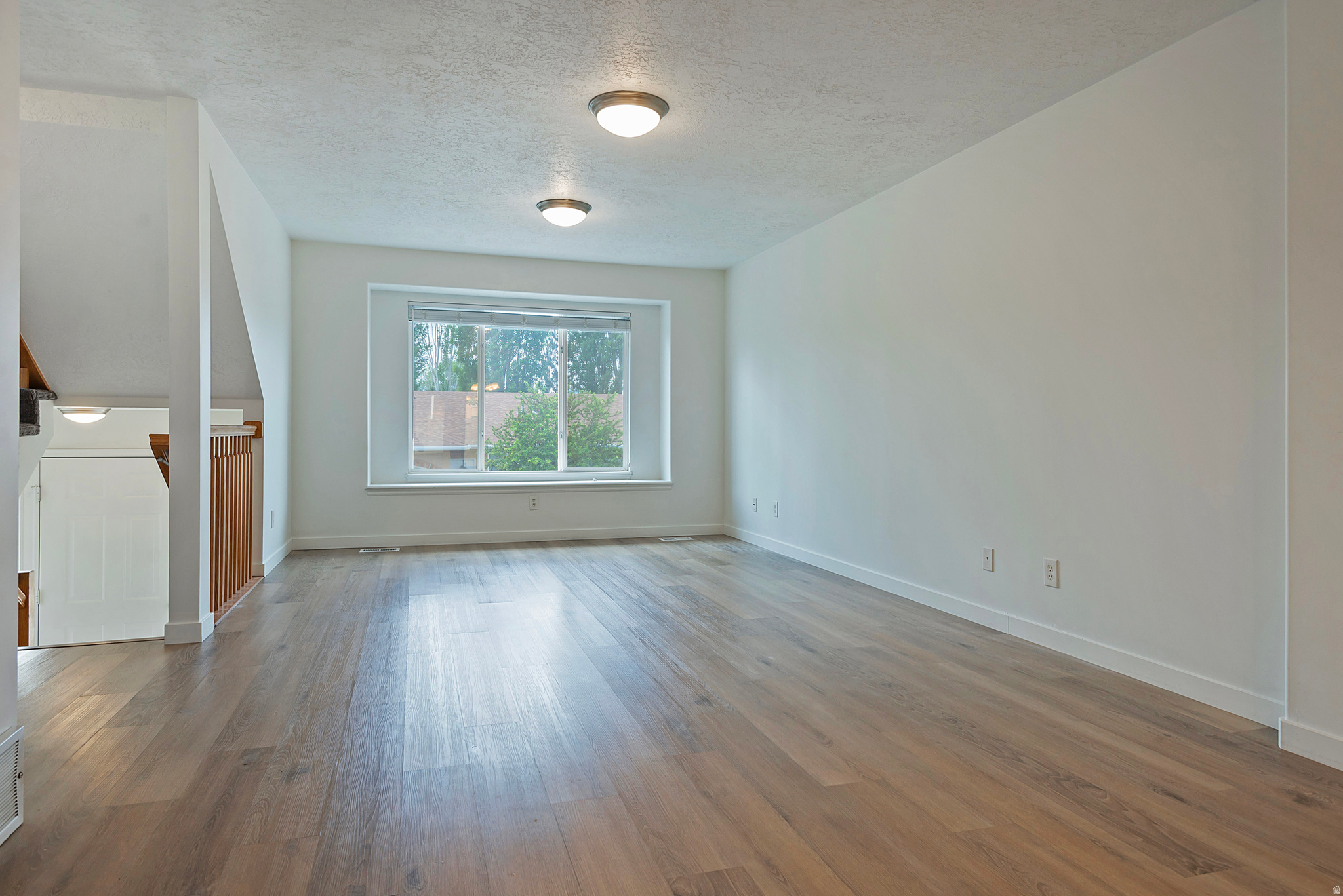 9485 S FAIRWAY VIEW DR