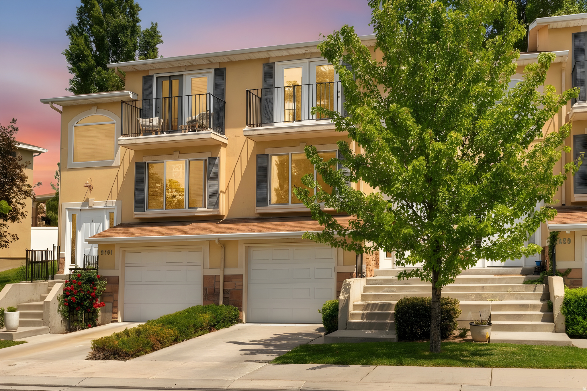 9485 S FAIRWAY VIEW DR