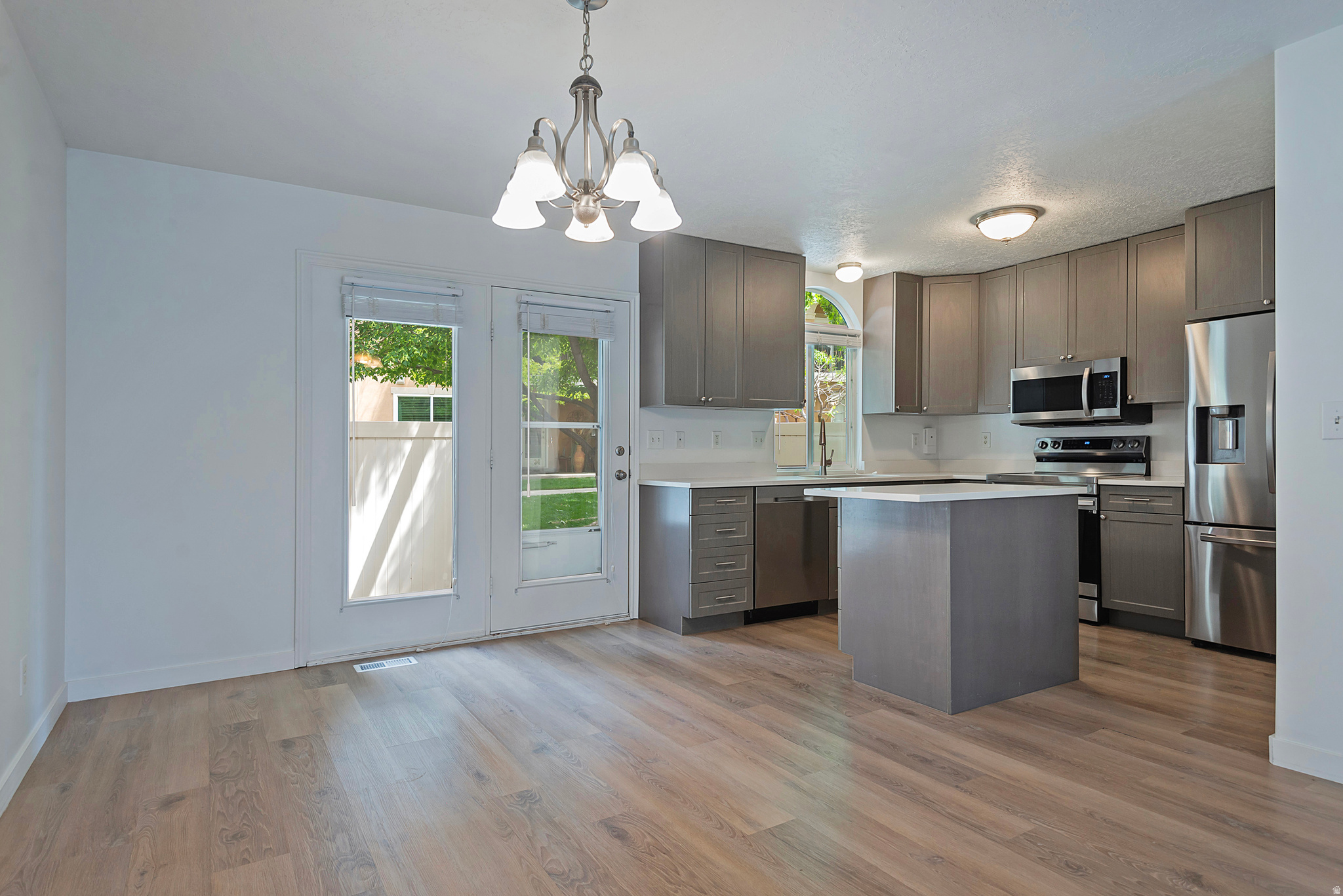 9485 S FAIRWAY VIEW DR