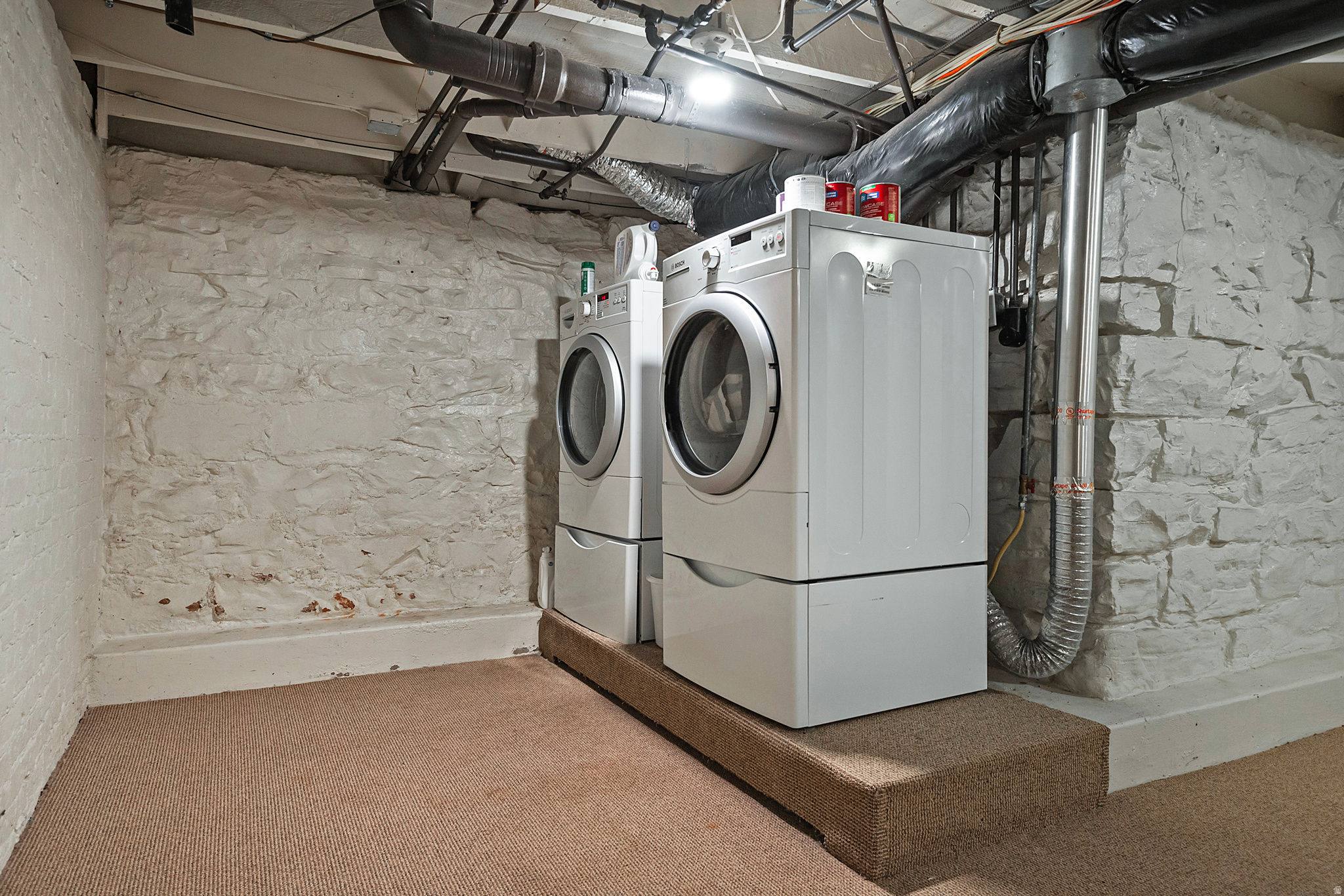 1103 E 600 S