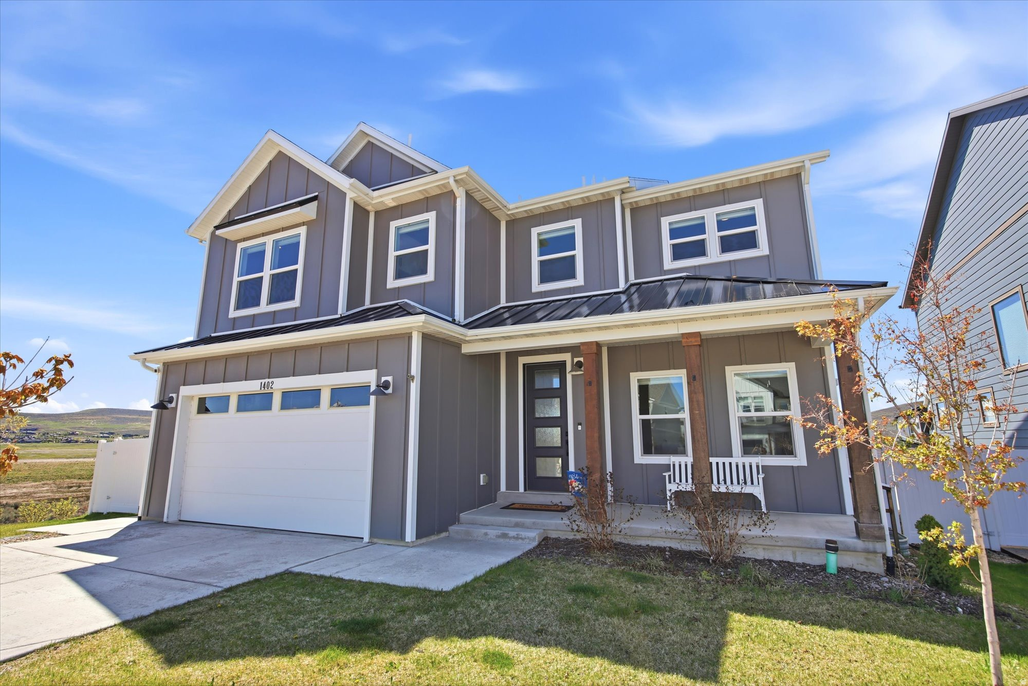 1402 SUMAC CIR