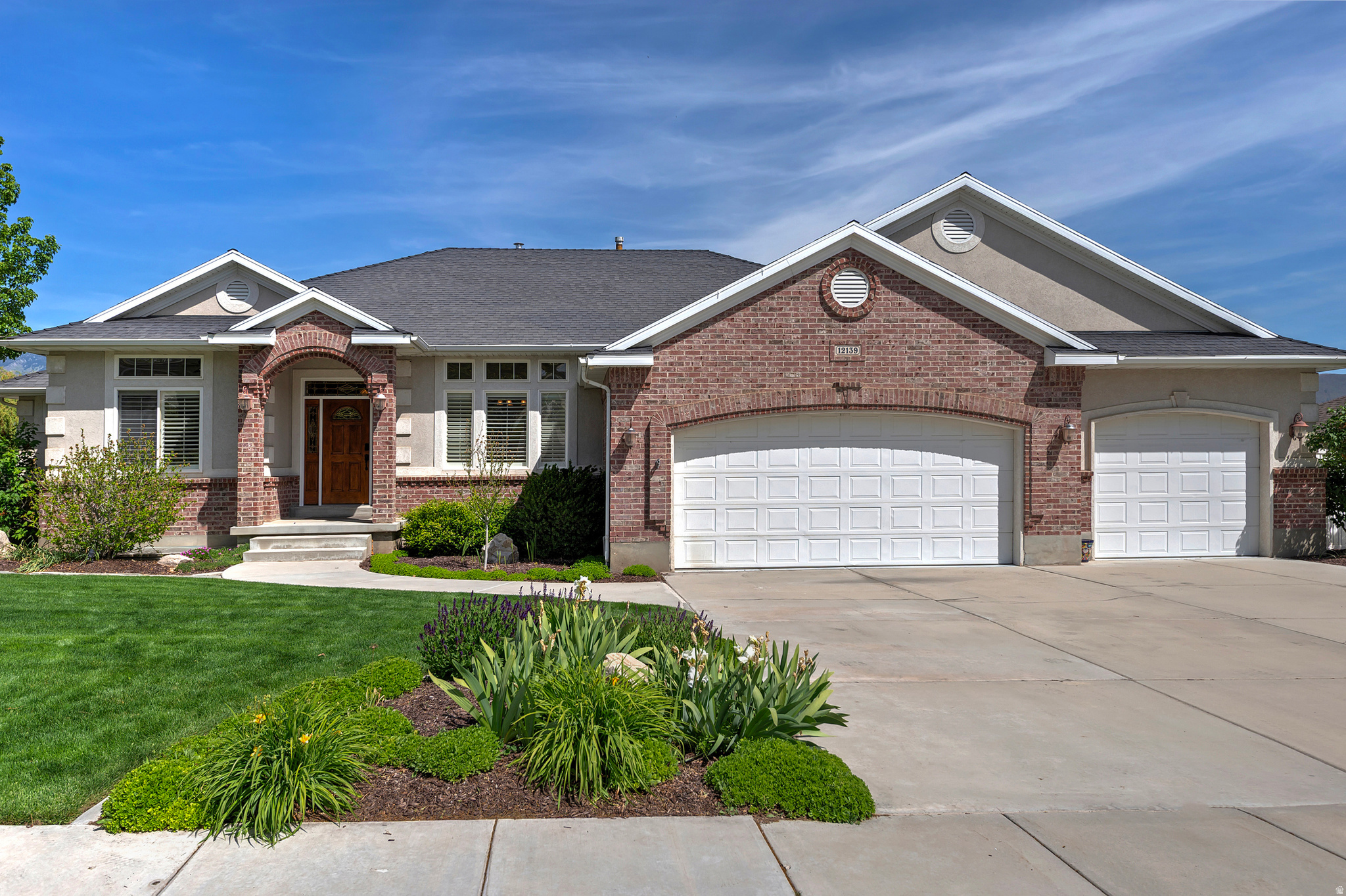 12139 S LAMPTON VIEW DR