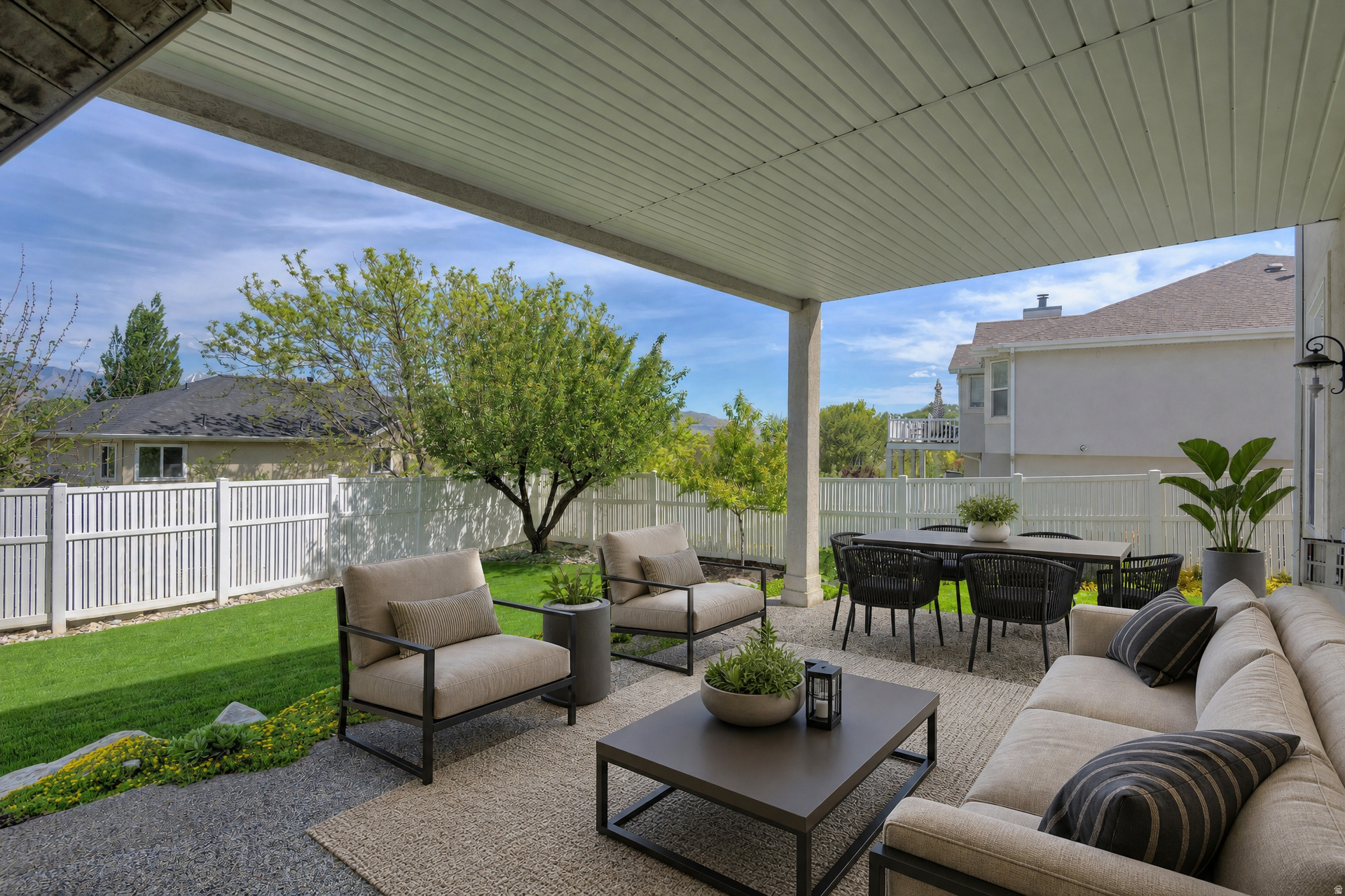 12139 S LAMPTON VIEW DR