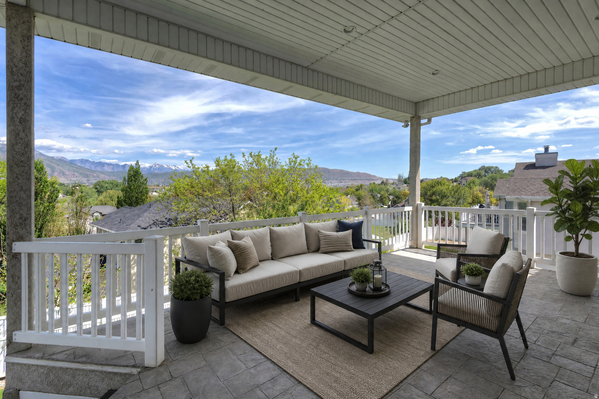 12139 S LAMPTON VIEW DR