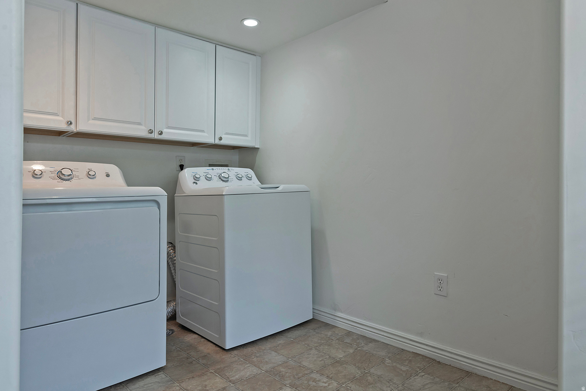 2167 N 2040 W