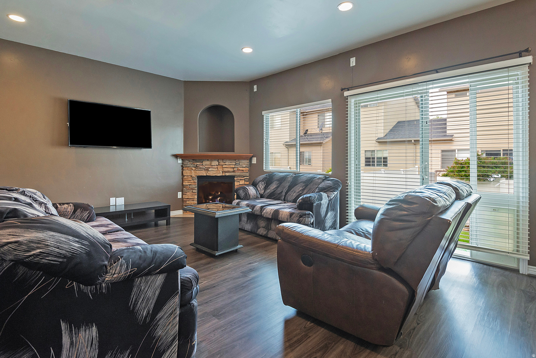2167 N 2040 W