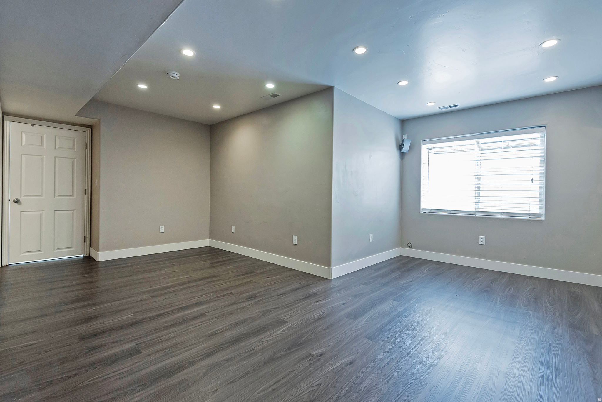 2167 N 2040 W