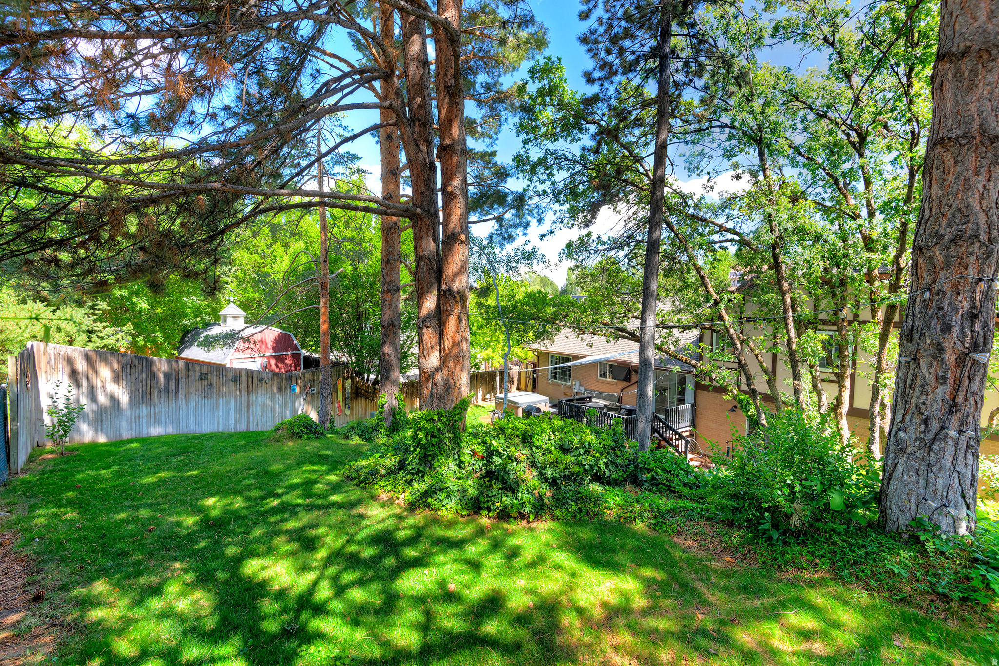 3310 E CREEK RD