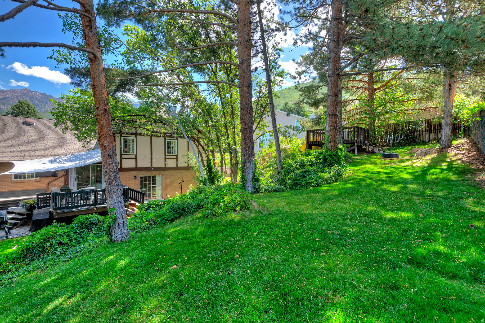 3310 E CREEK RD