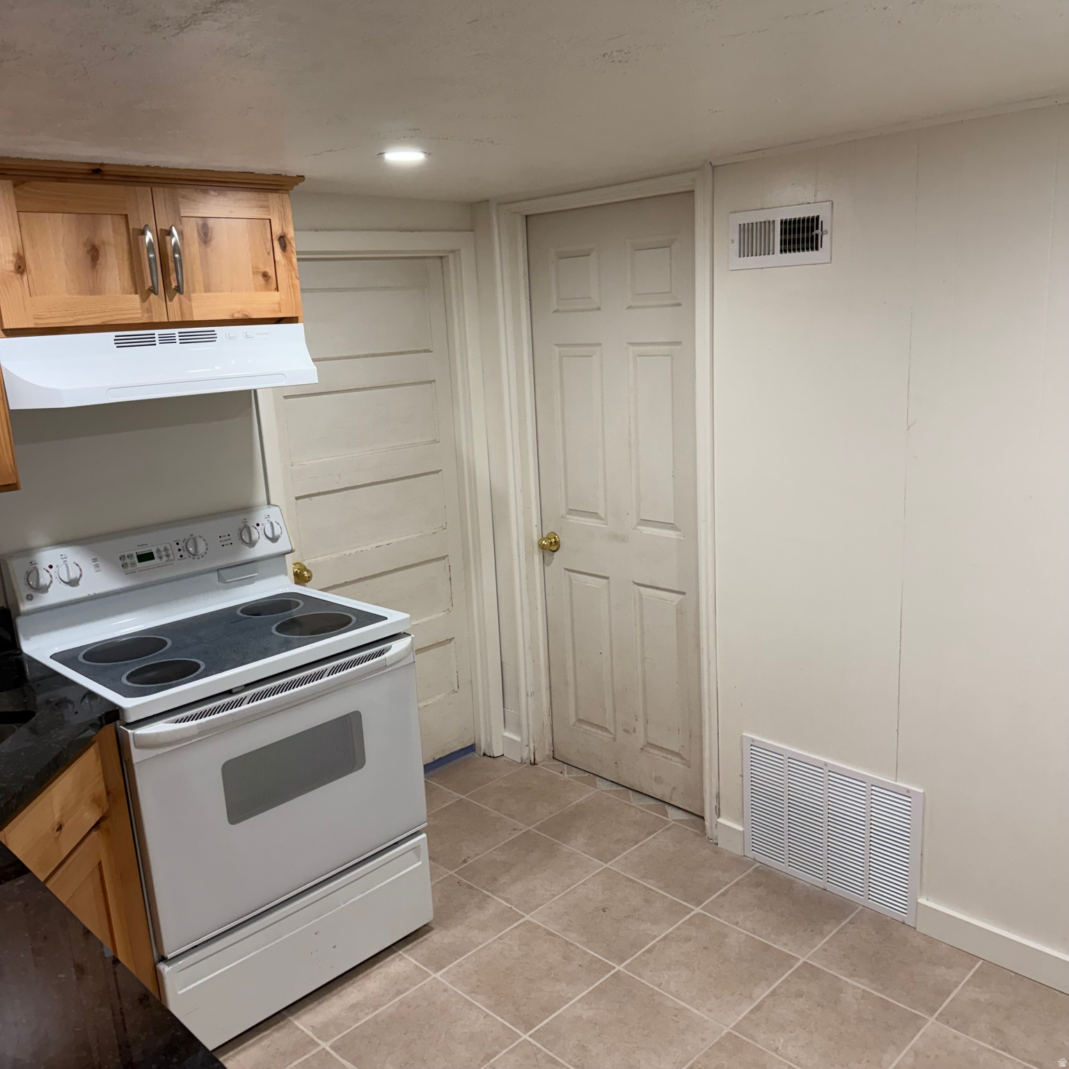 3578 VANBUREN