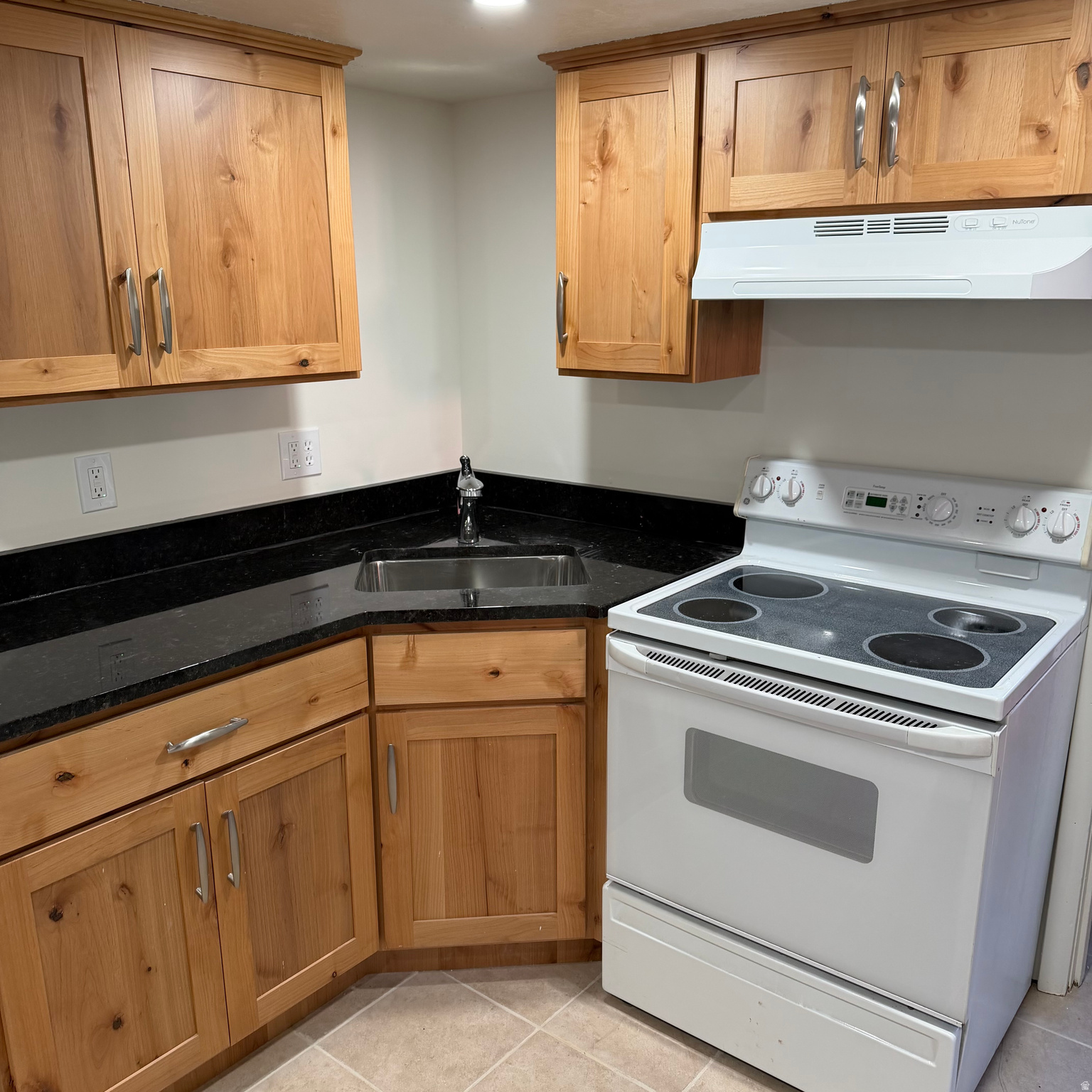 3578 VANBUREN