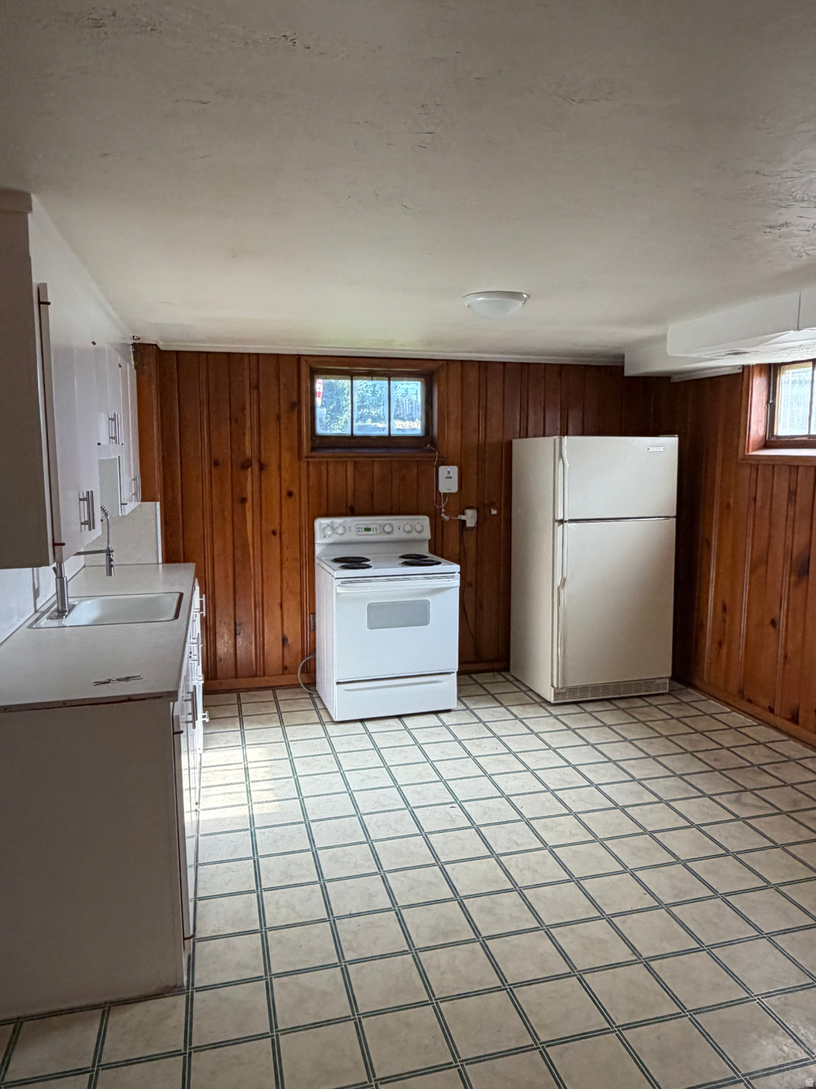 3546 VANBUREN