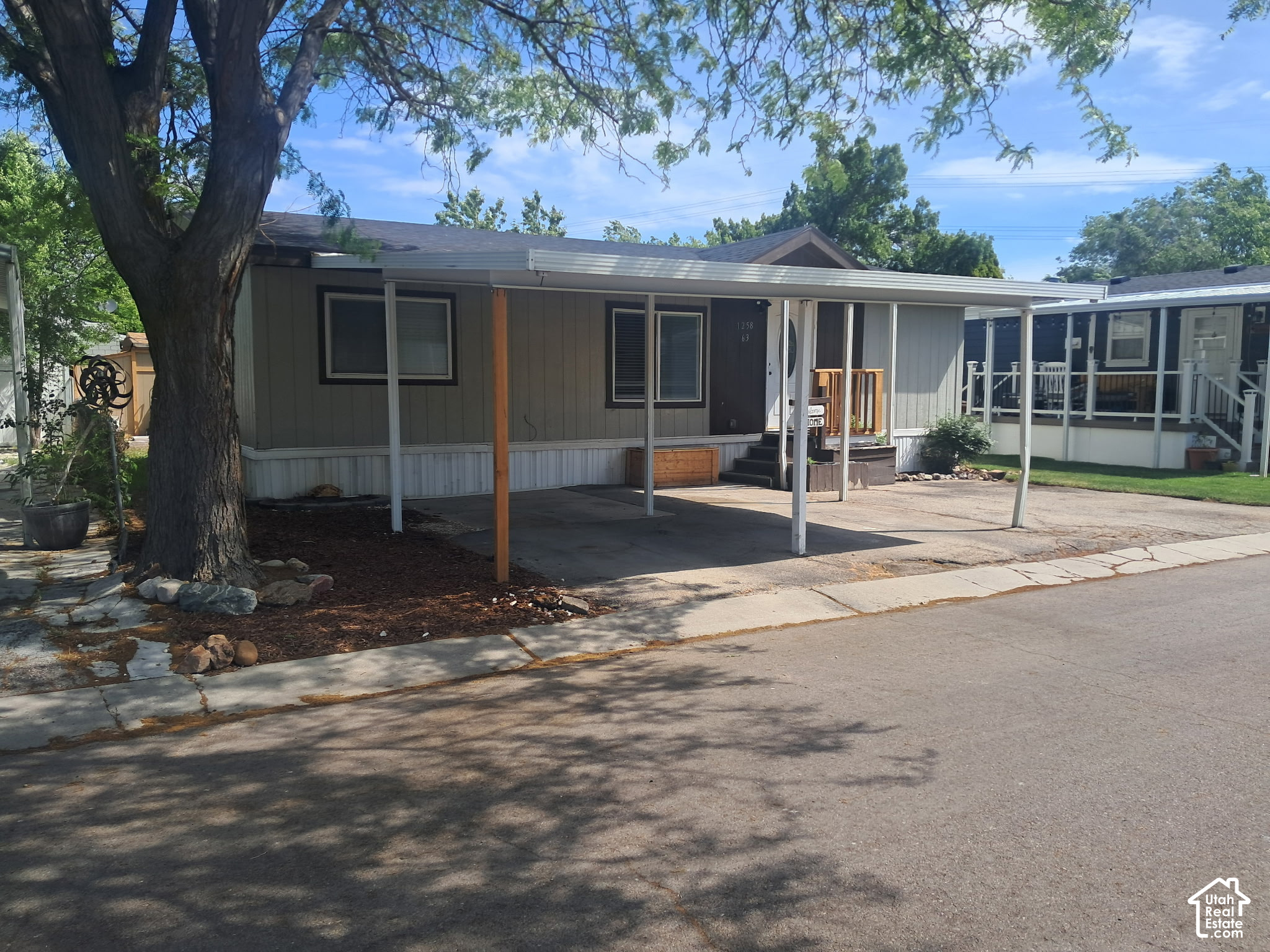 1258 W CHICKADEE