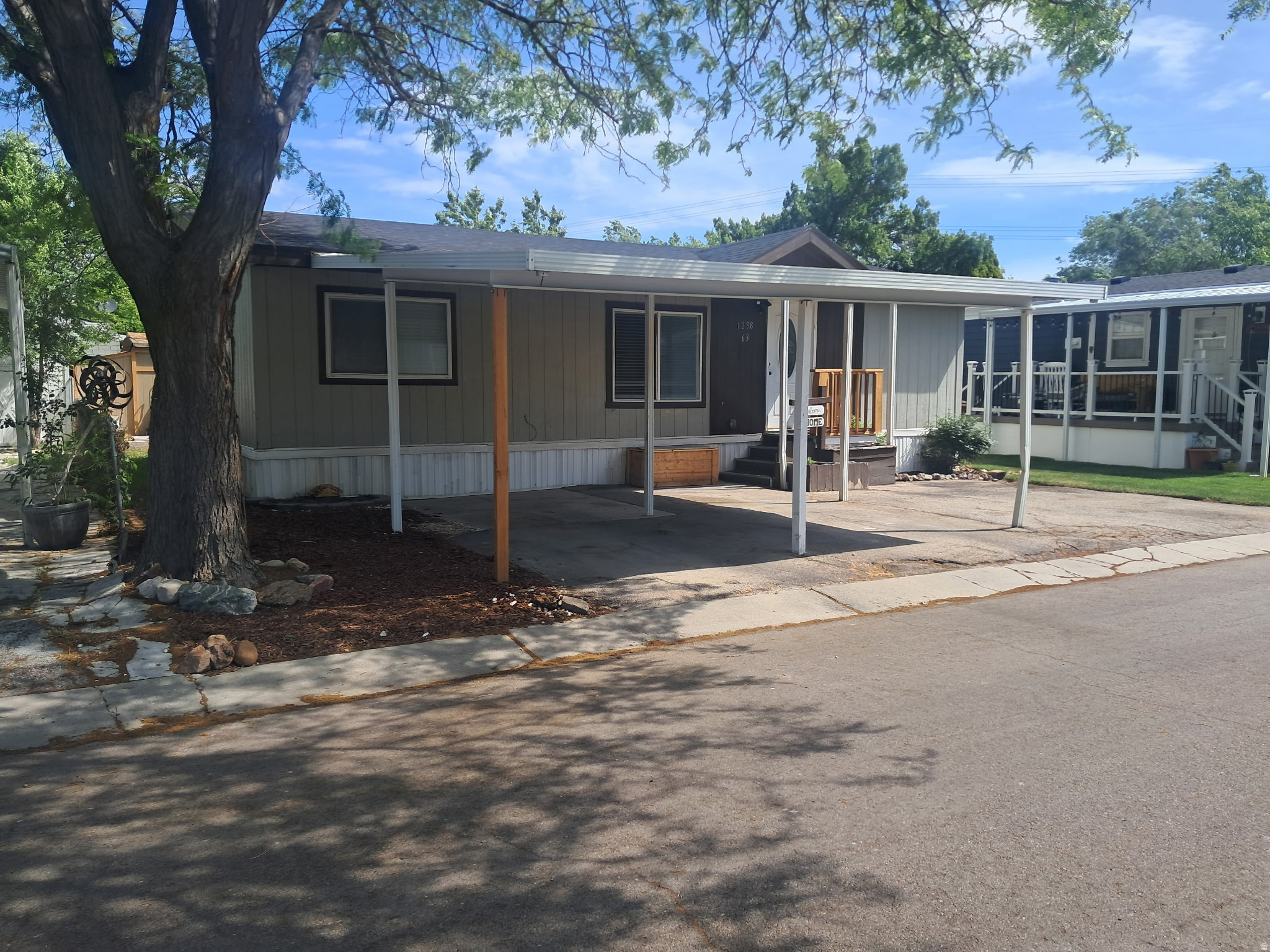 1258 W CHICKADEE
