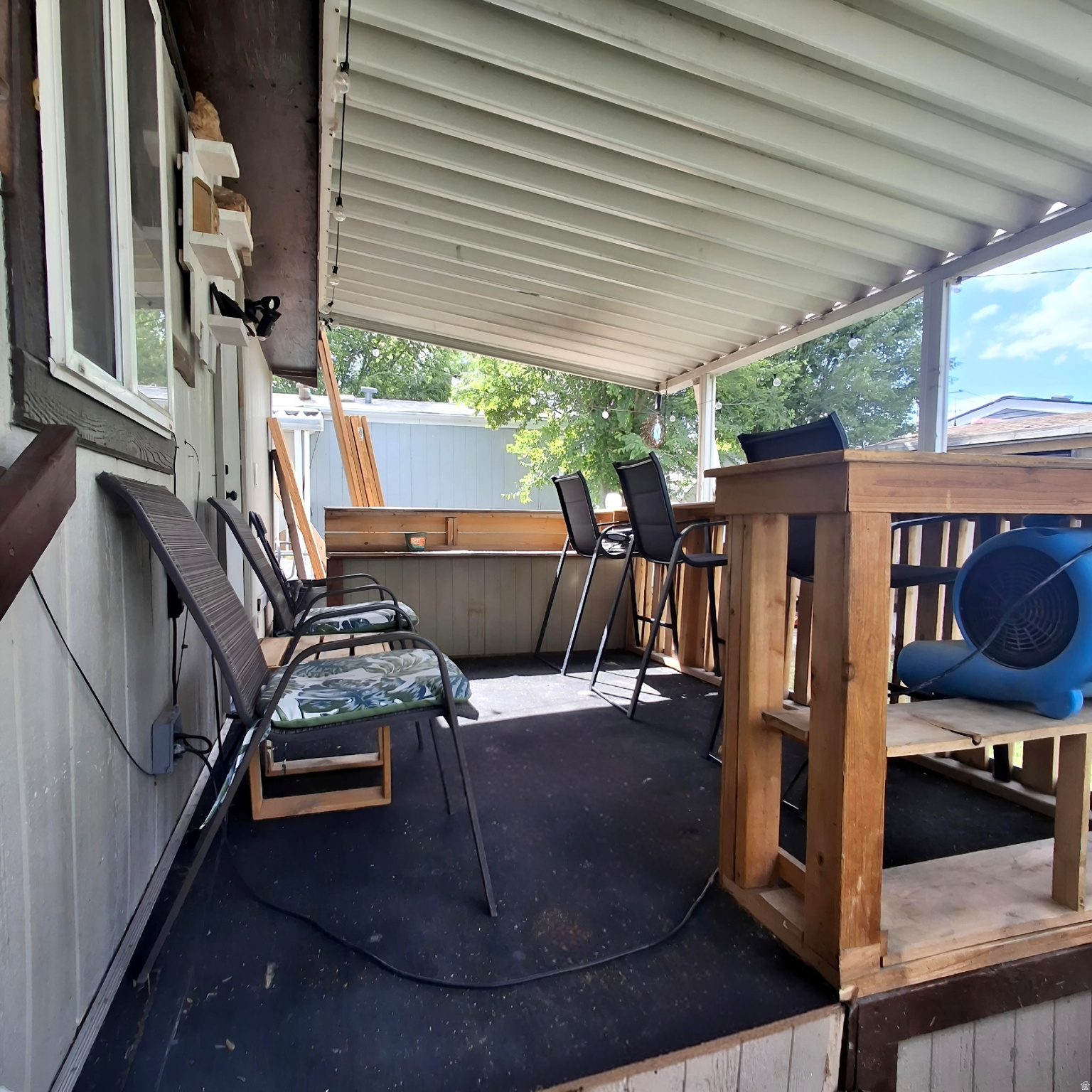 1258 W CHICKADEE