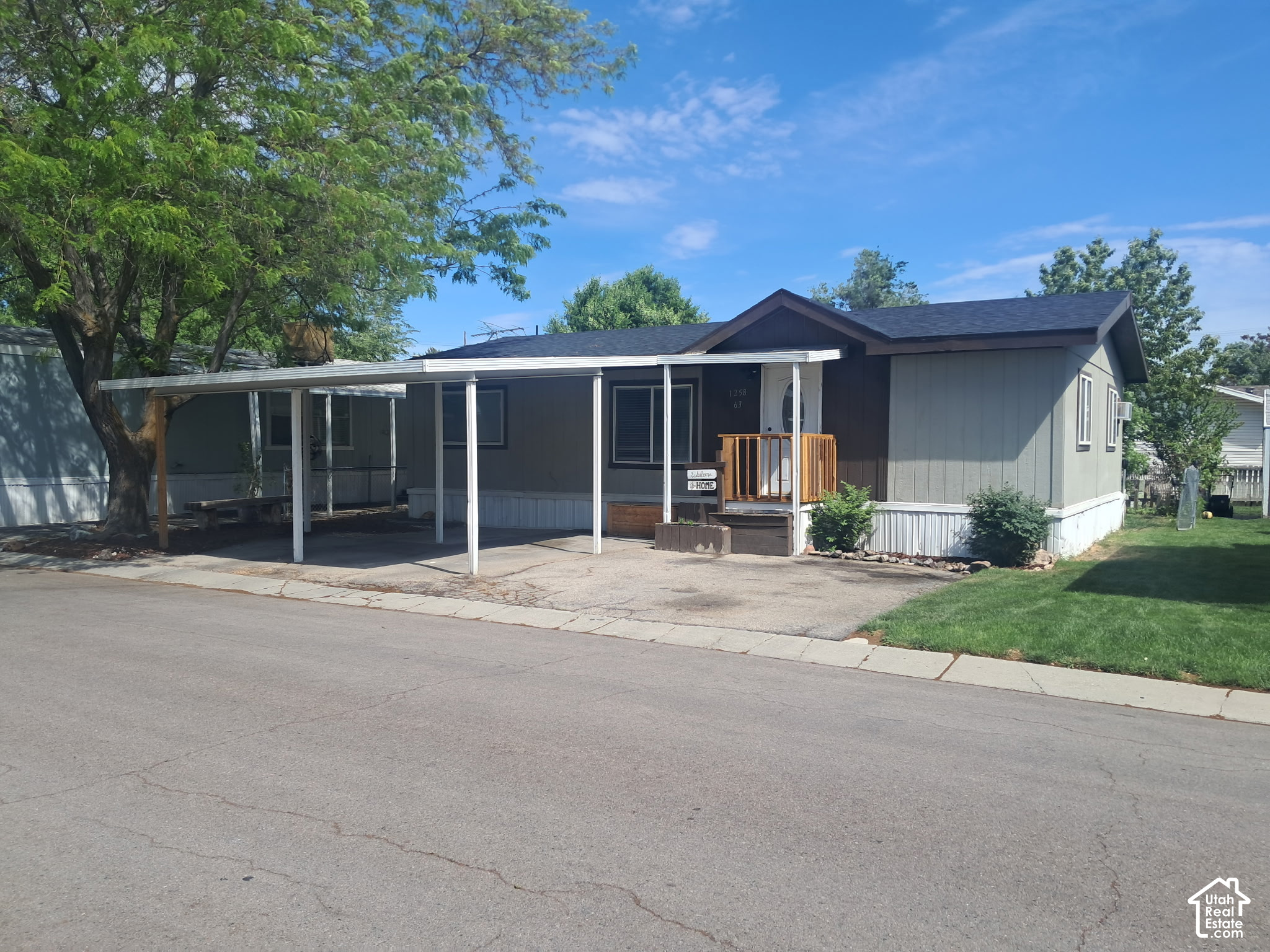 1258 W CHICKADEE