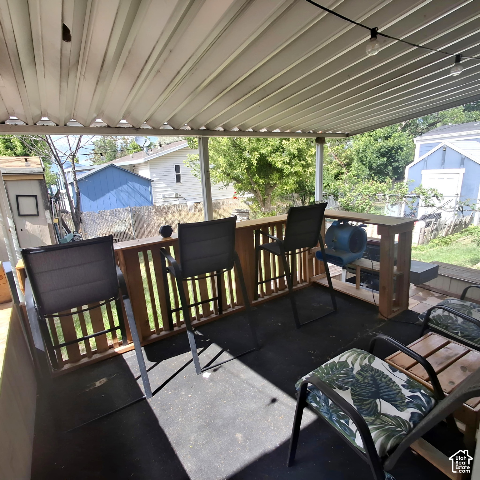 1258 W CHICKADEE