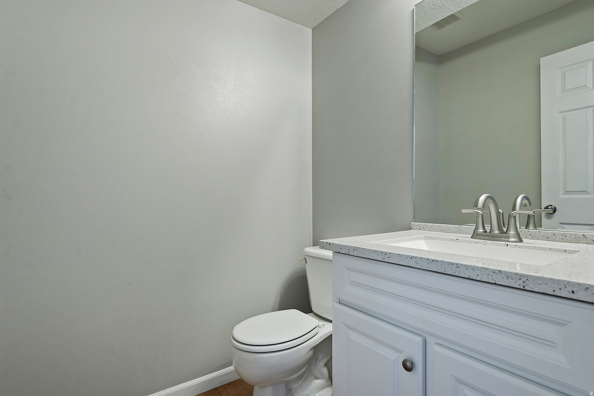 3155 W DAVENCOURT LOOP