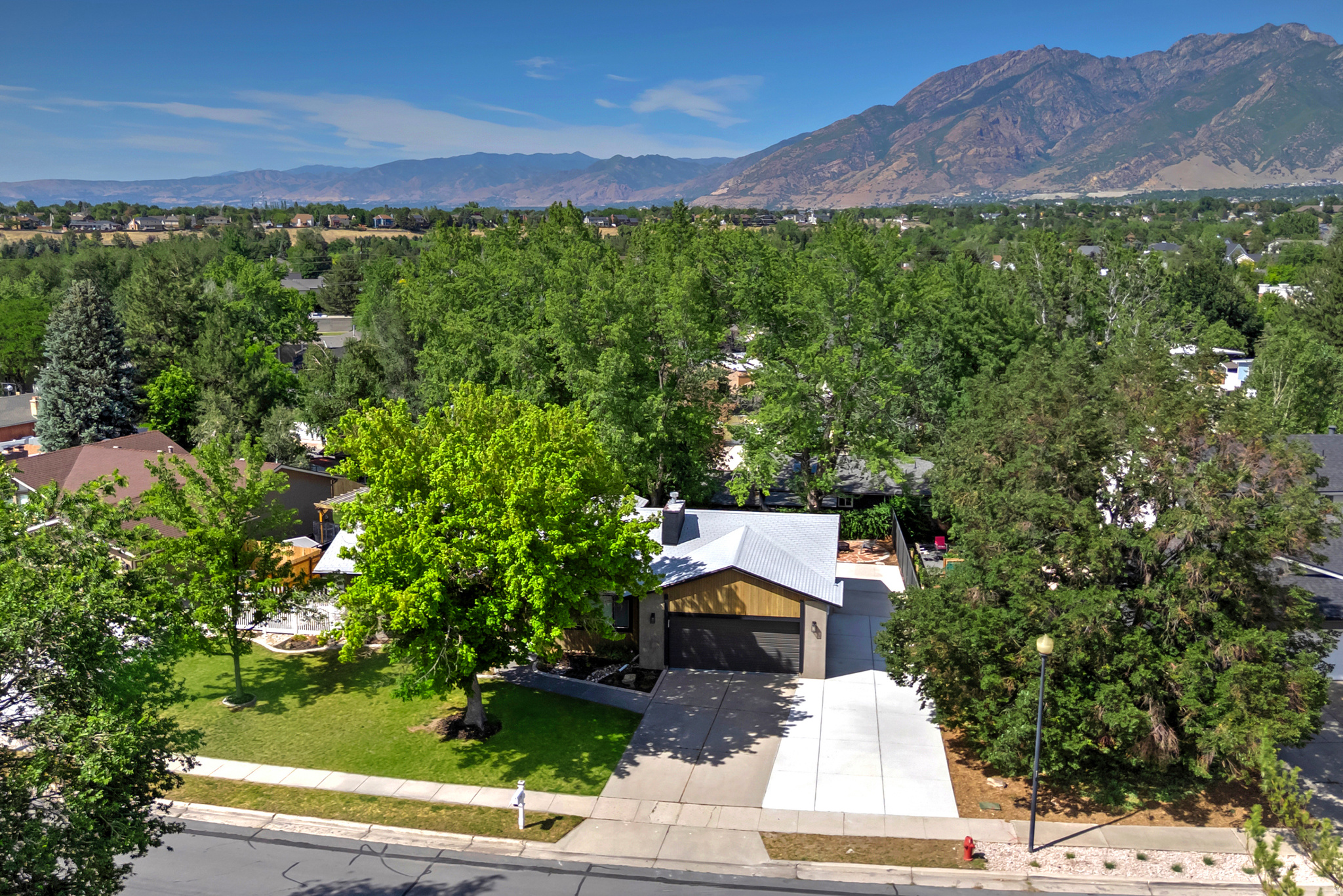1797 E SKI VIEW DR DR