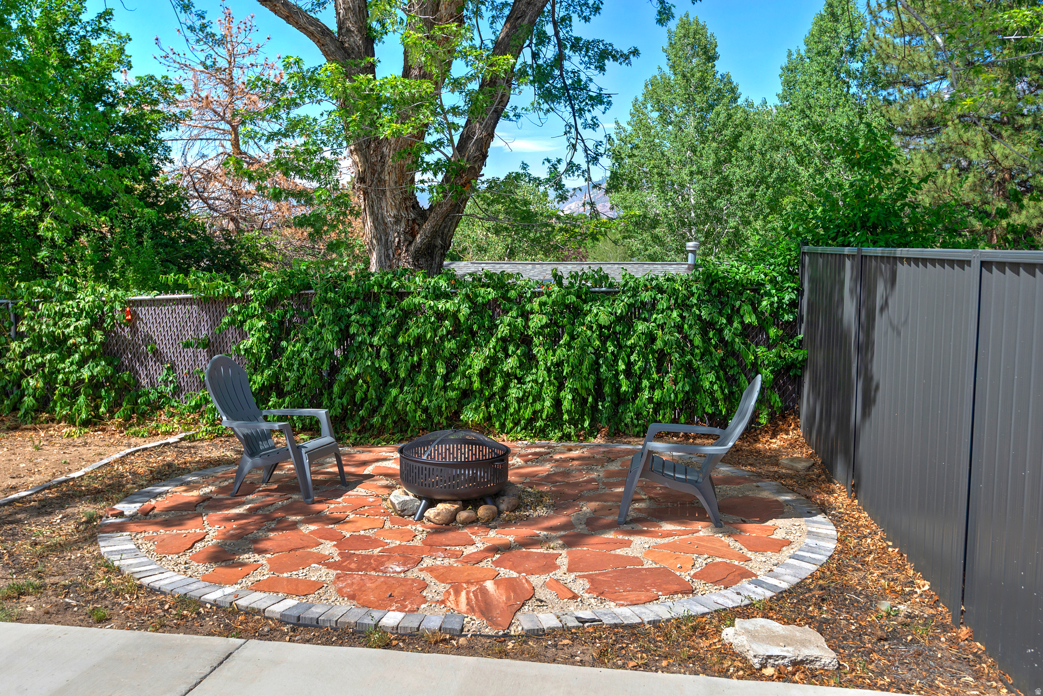 1797 E SKI VIEW DR DR