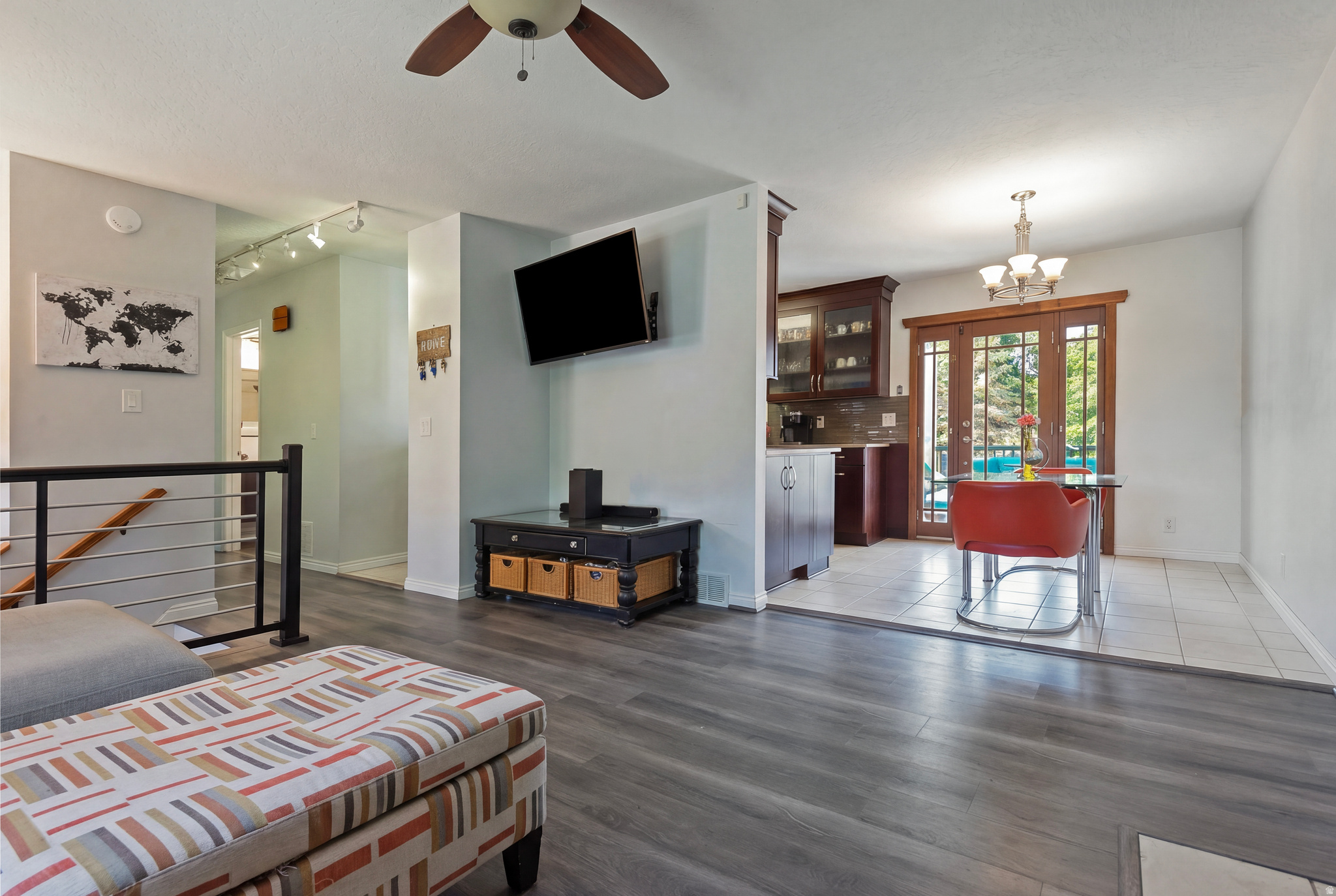 1339 W MORNING VISTA DR