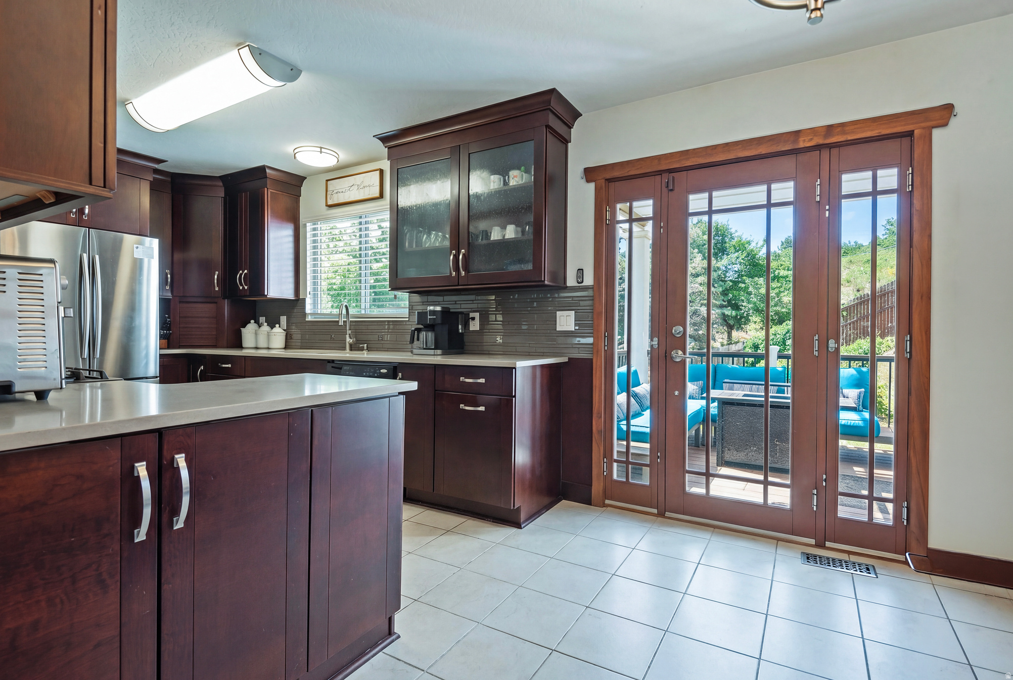 1339 W MORNING VISTA DR